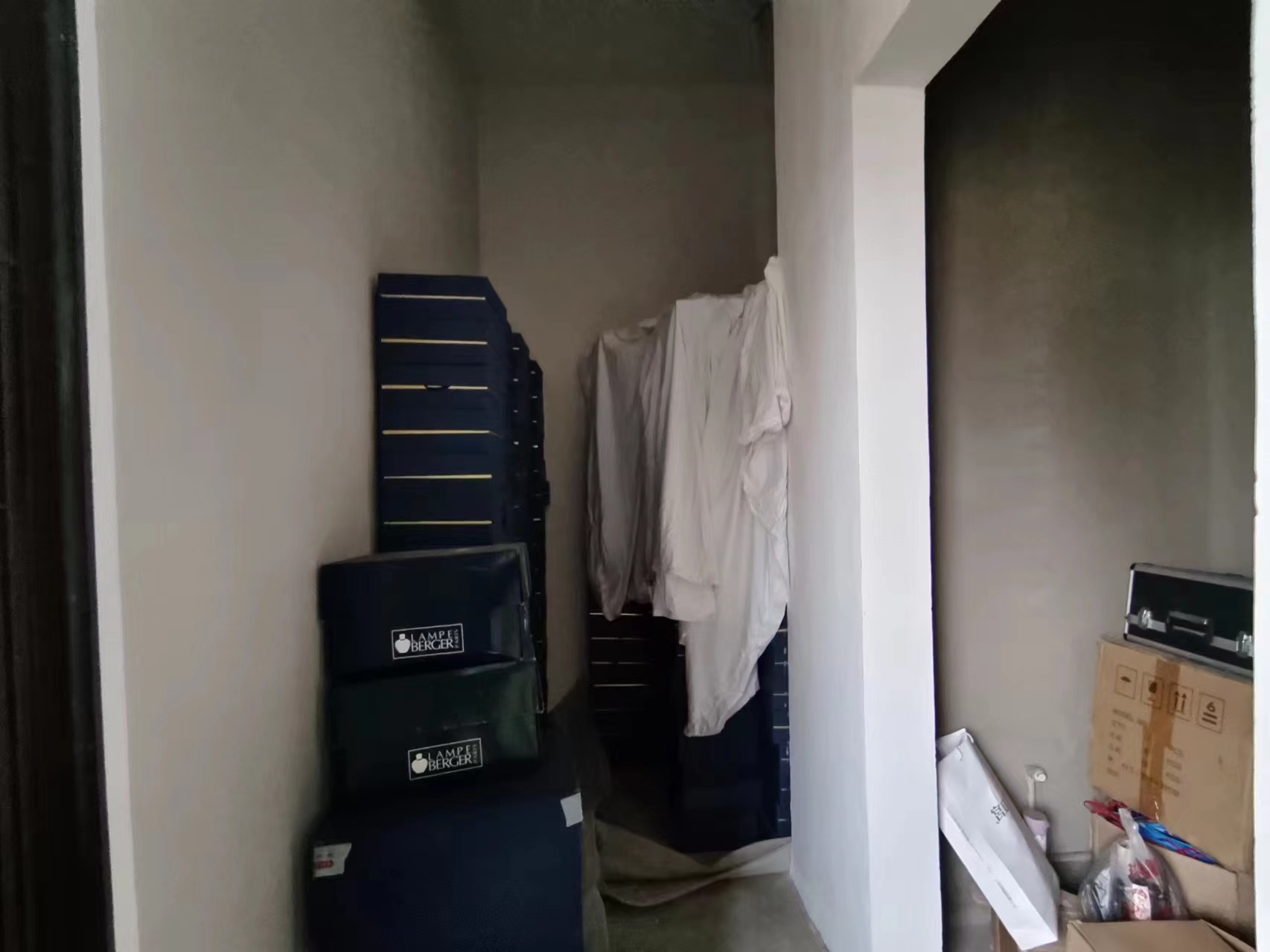 万濠华府 4室2厅4卫 291m&sup2;