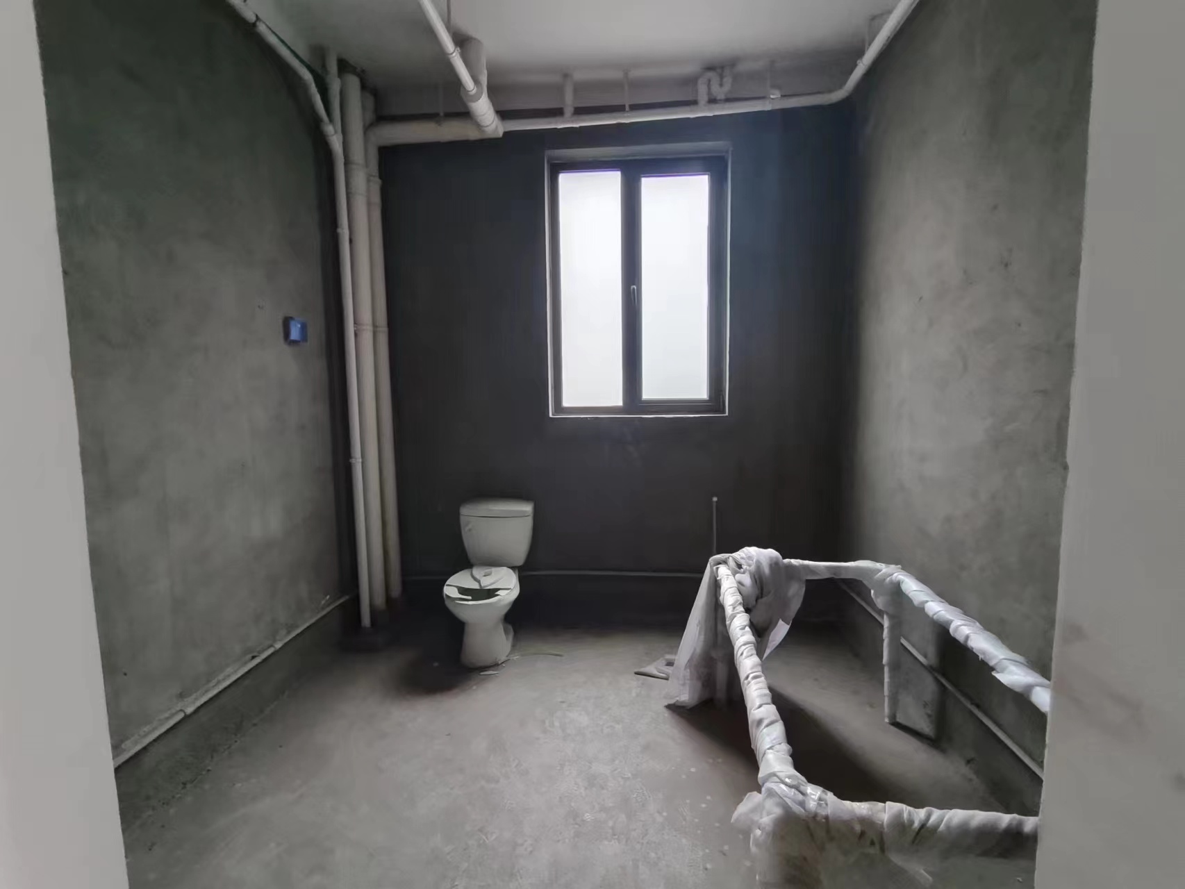 万濠华府 4室2厅4卫 291m&sup2;