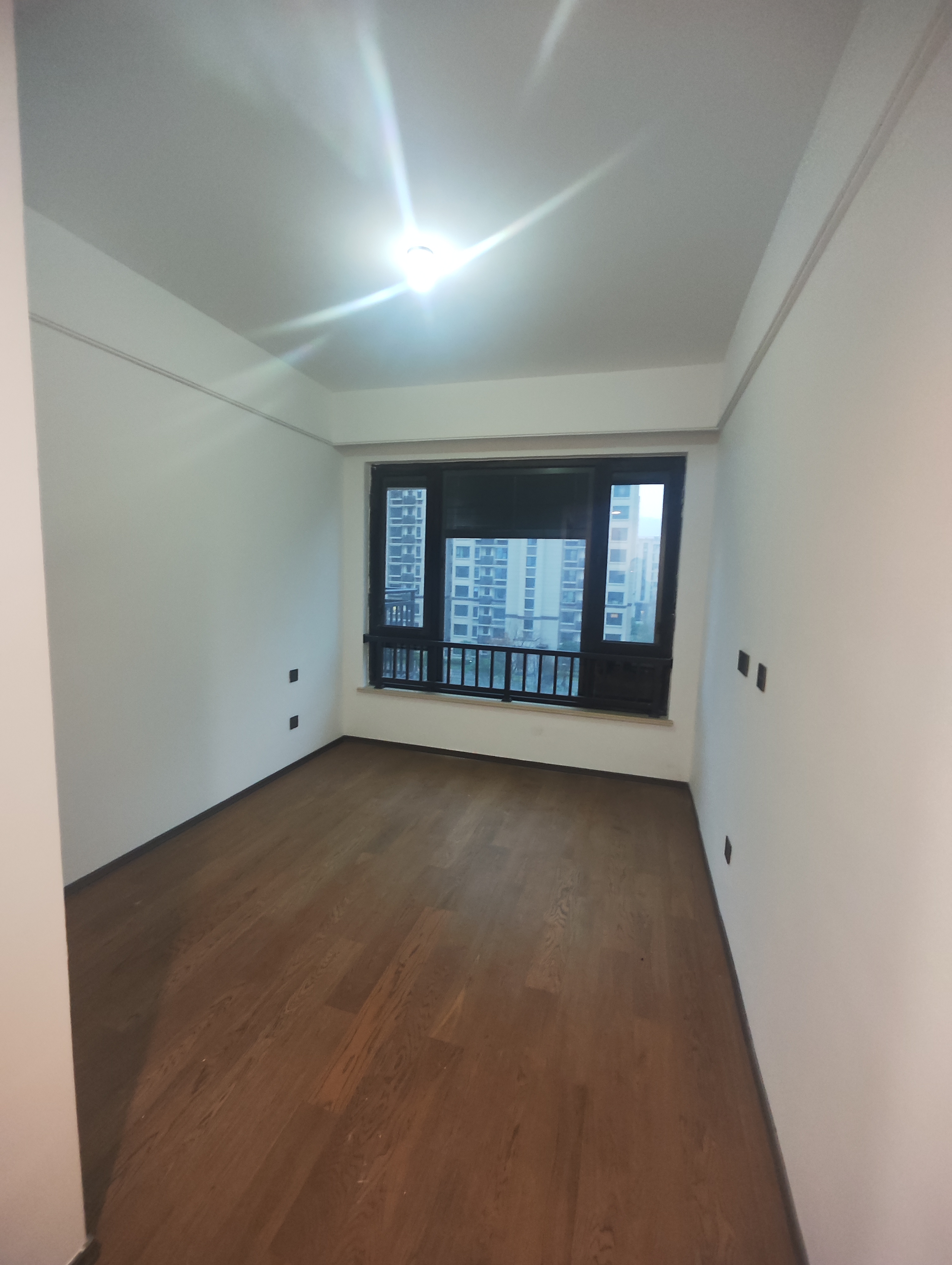 春风南岸西园 4室2厅2卫 138m&sup2;