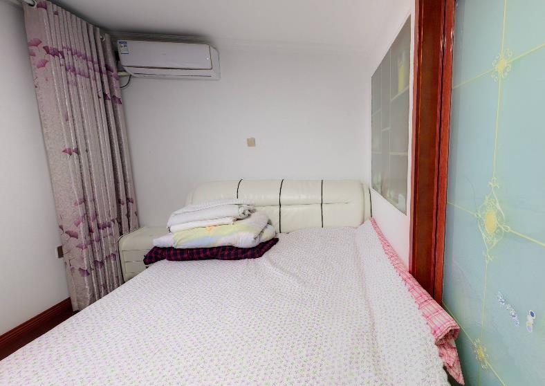 濠西园 3室2厅1卫 139m&sup2;