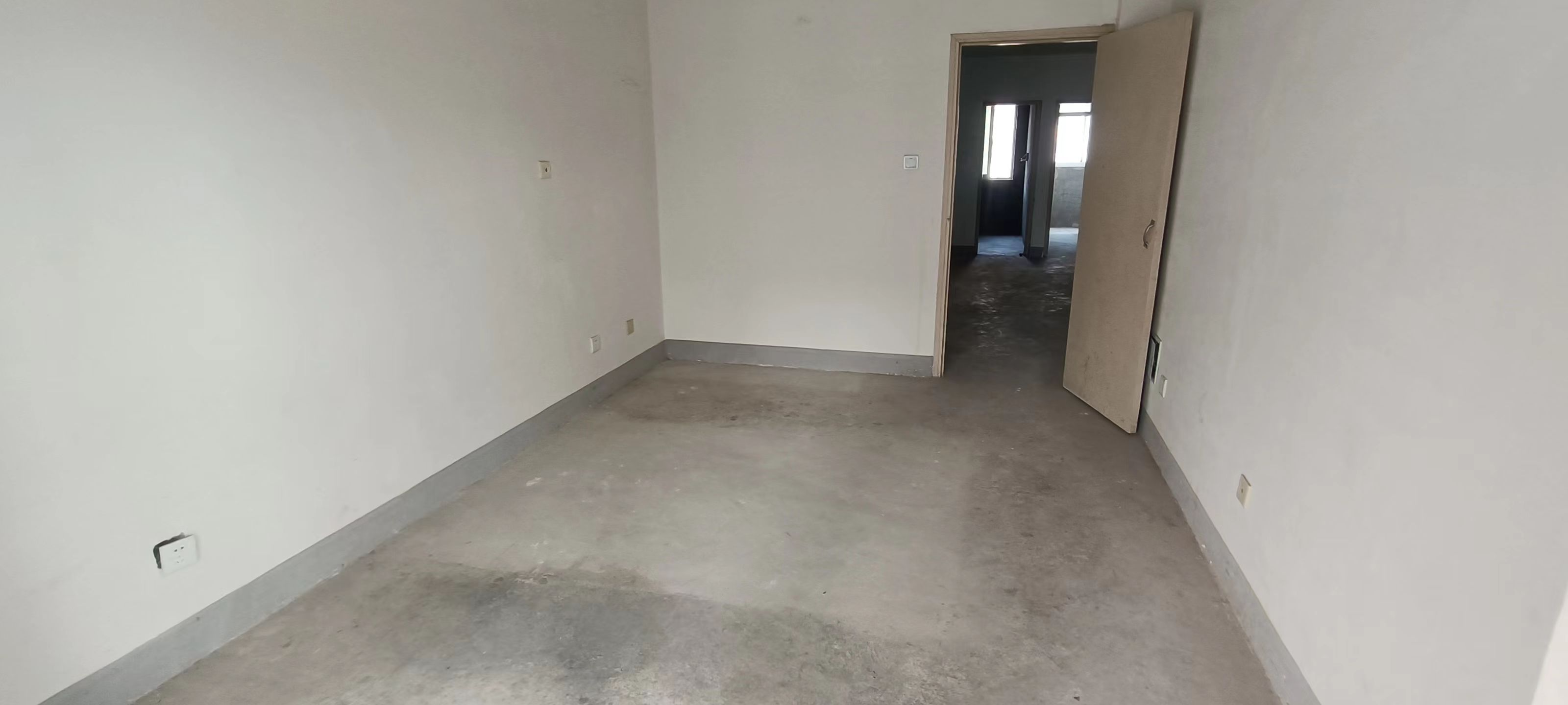 天一裕景苑 2室2厅1卫 78m&sup2;