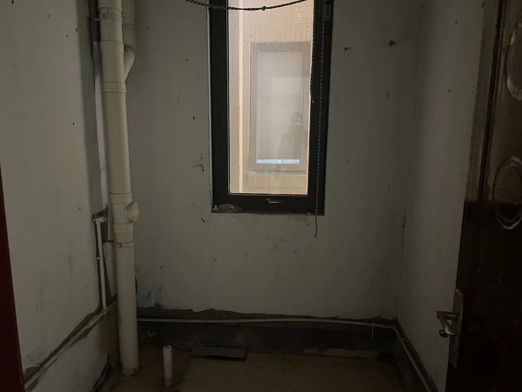 万濠星城 4室2厅2卫 142.00m&sup2;