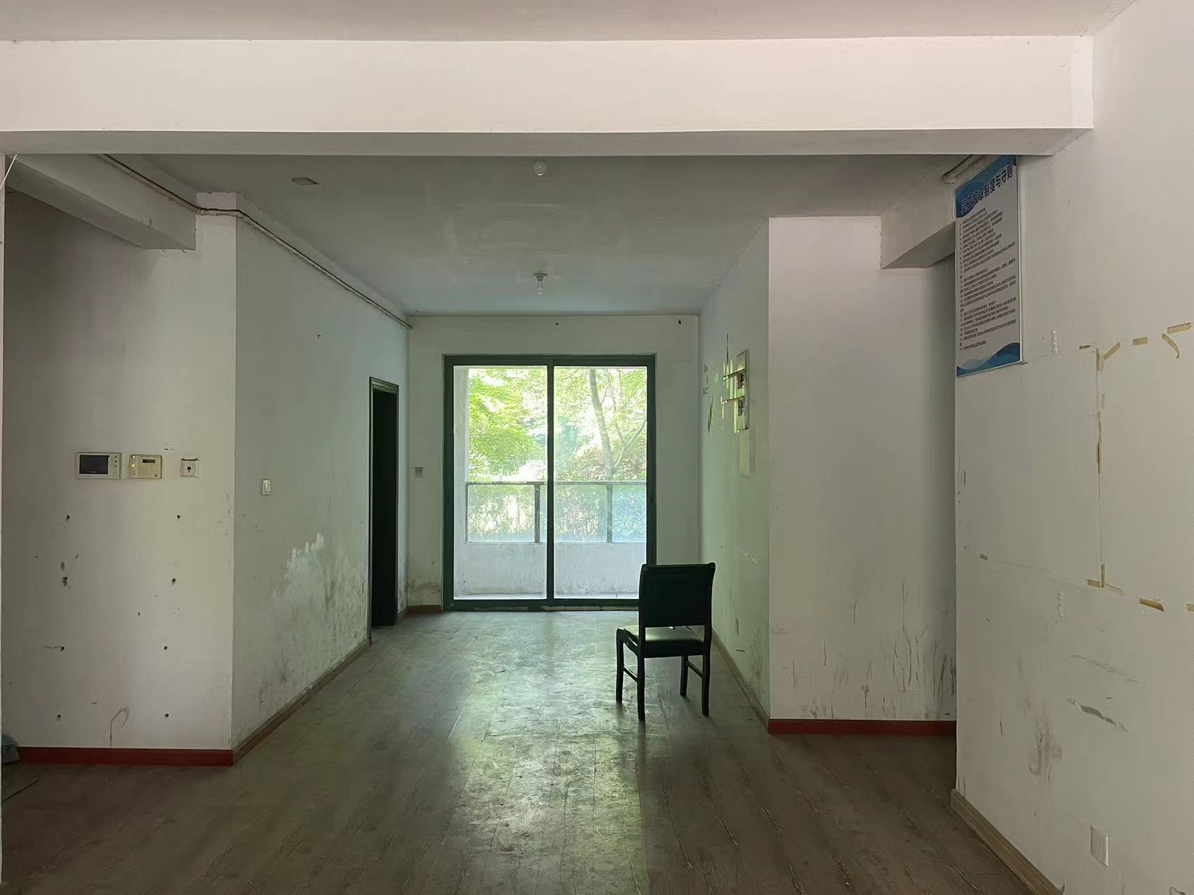 万濠星城 4室2厅2卫 142.00m&sup2;
