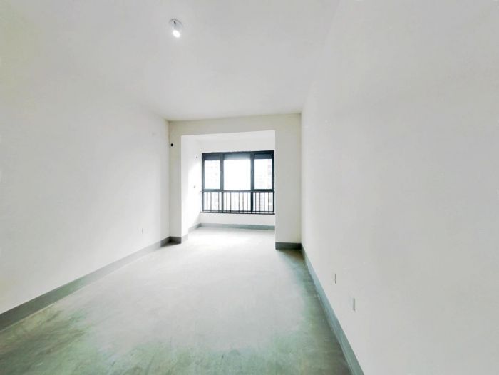 翠园 4室2厅2卫 145m&sup2;