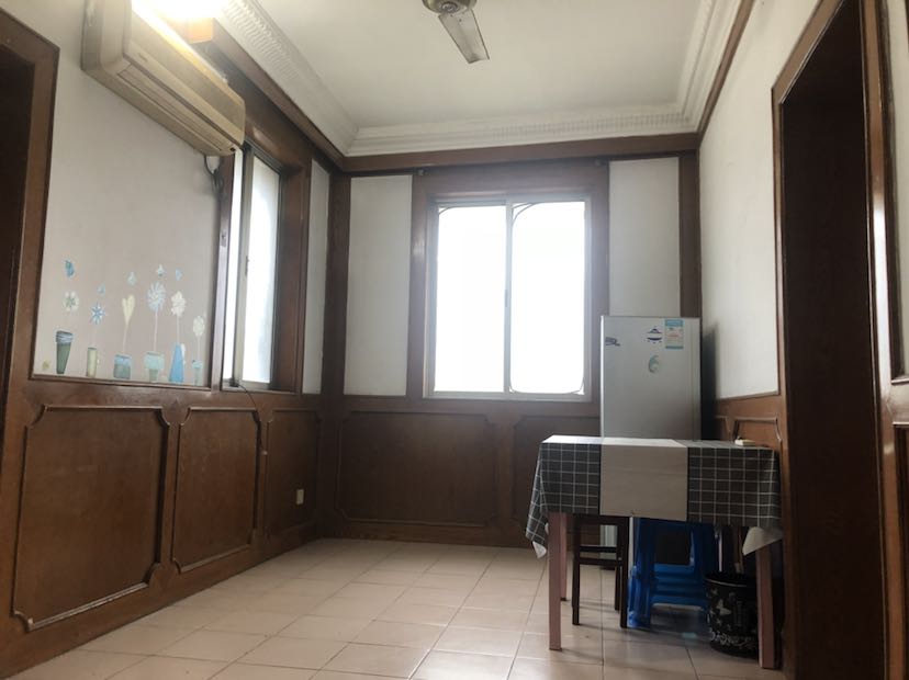 中南苑 2室1厅1卫 70m&sup2;