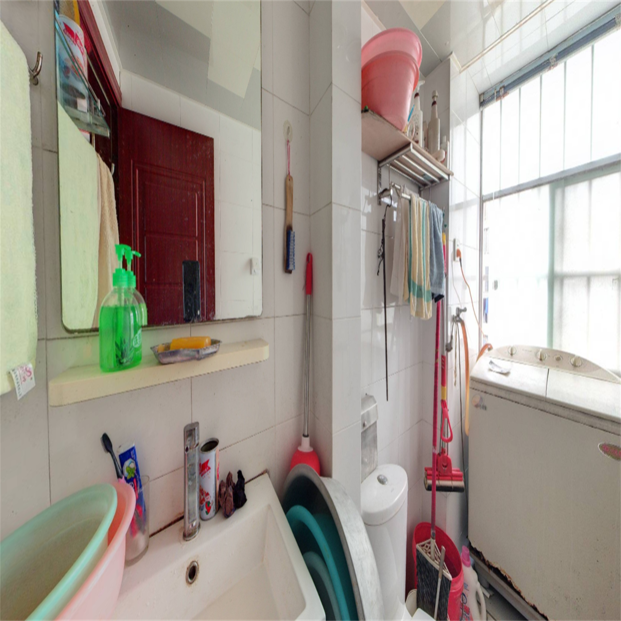 长虹新村 2室1厅1卫 66.17m&sup2;