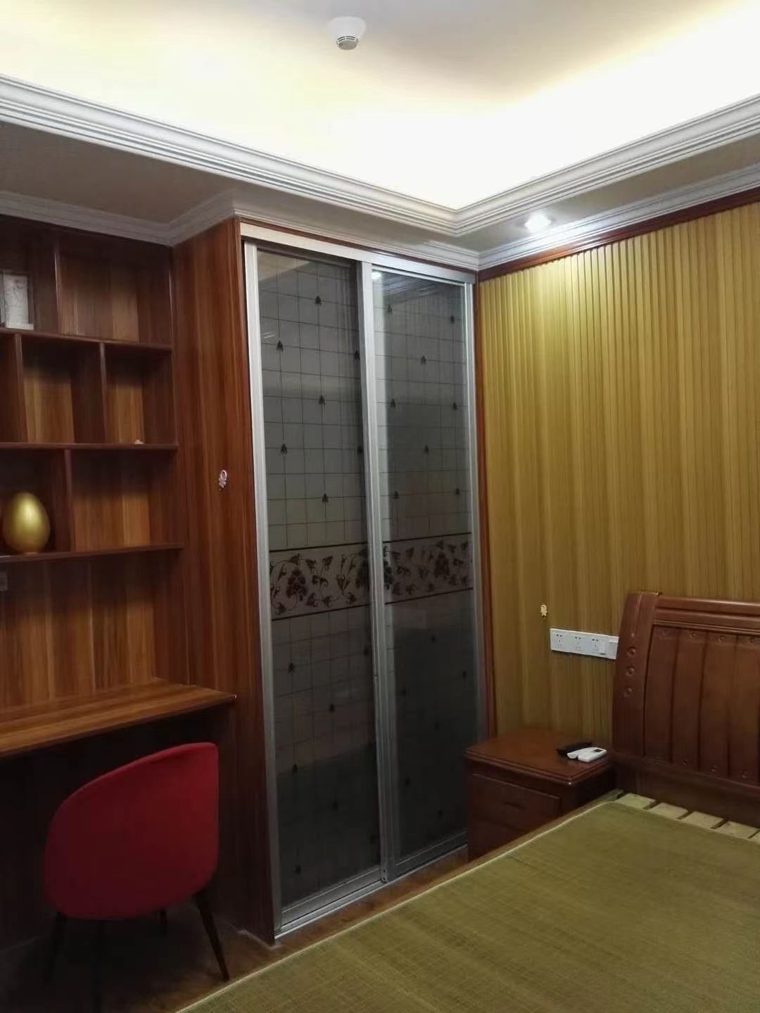 鑫湖国贸中心 1室1厅1卫 42m&sup2;
