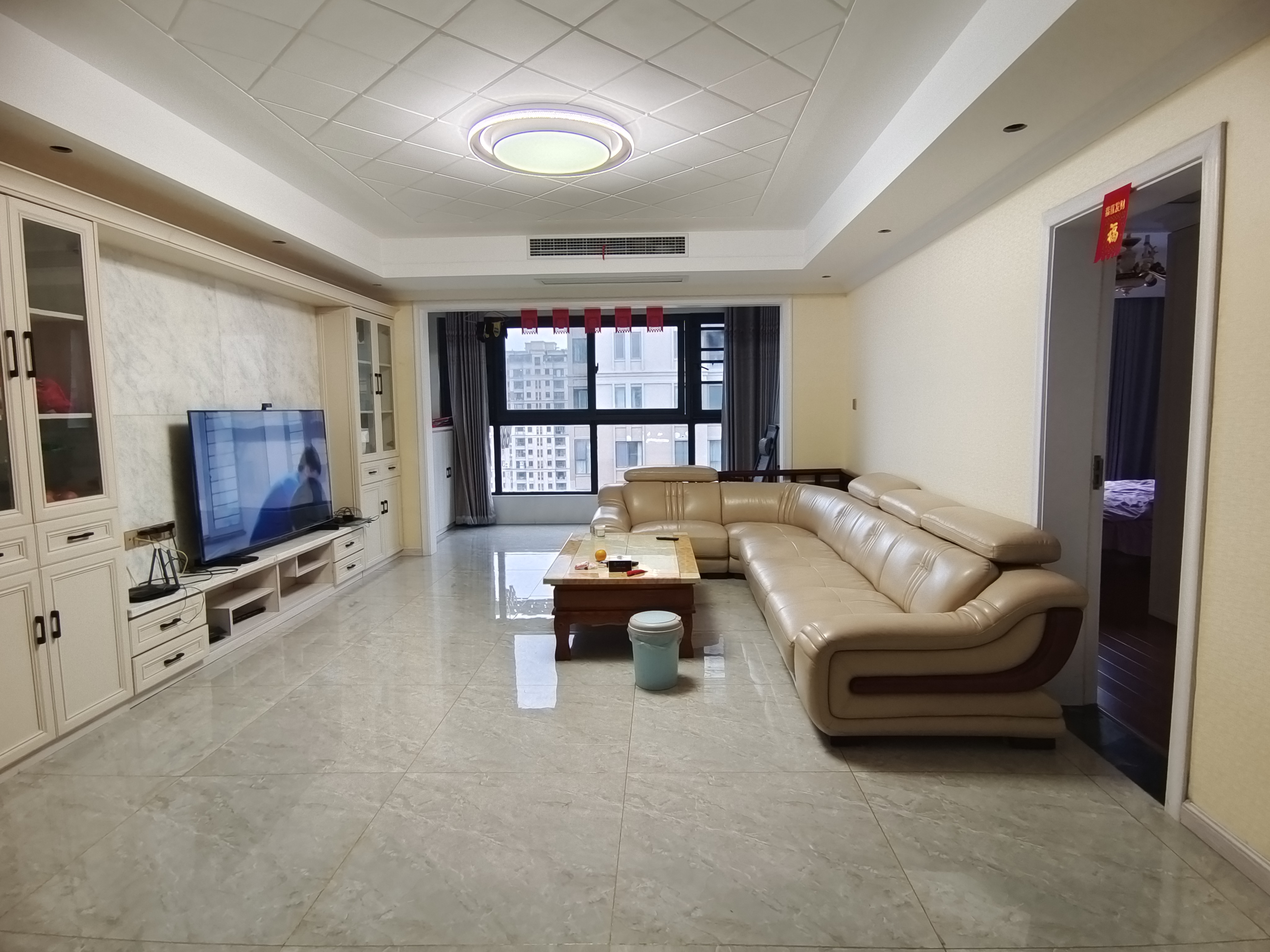 中港城世家 4室2厅2卫 161.17m&sup2;