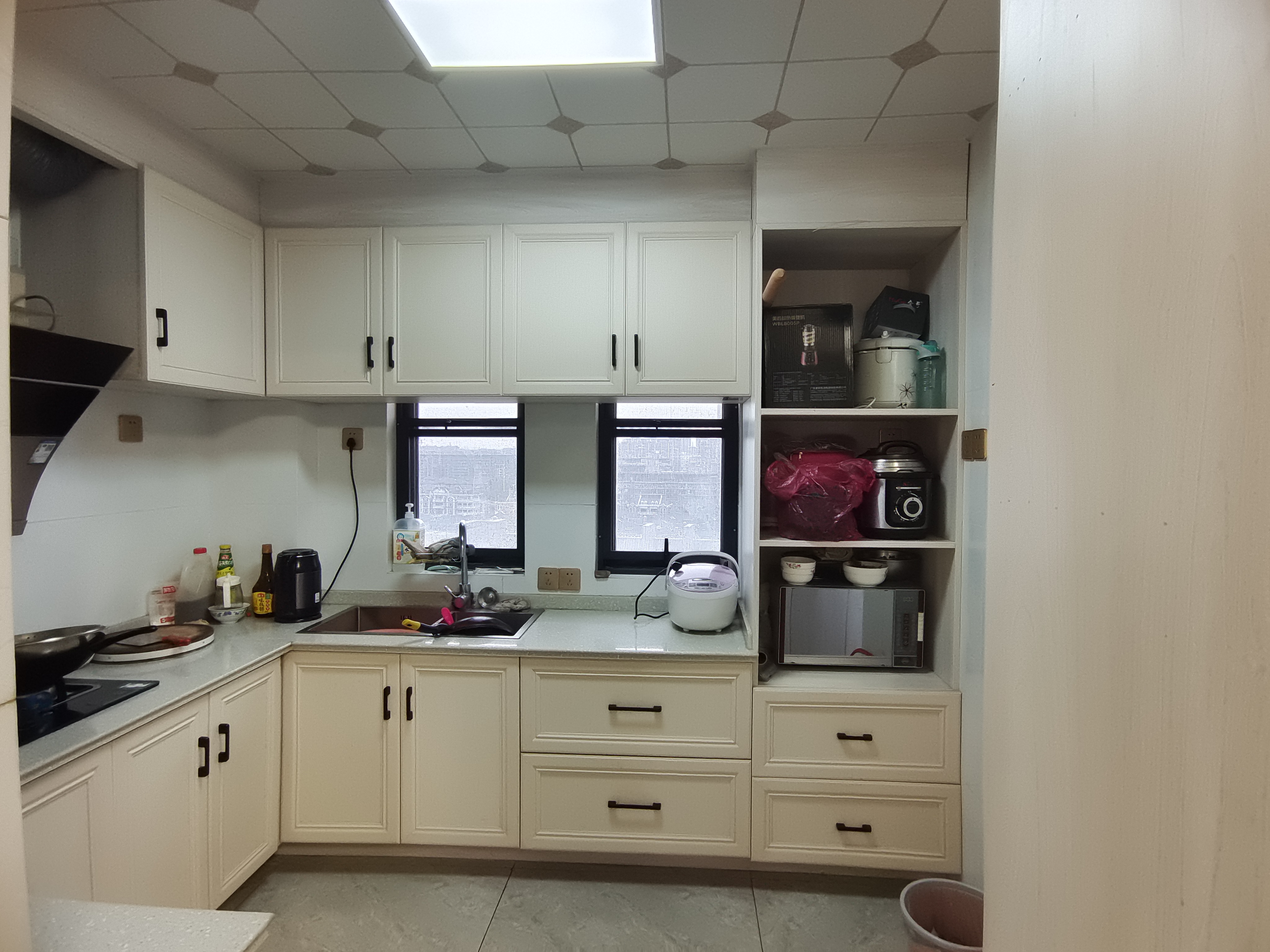 中港城世家 4室2厅2卫 161.17m&sup2;