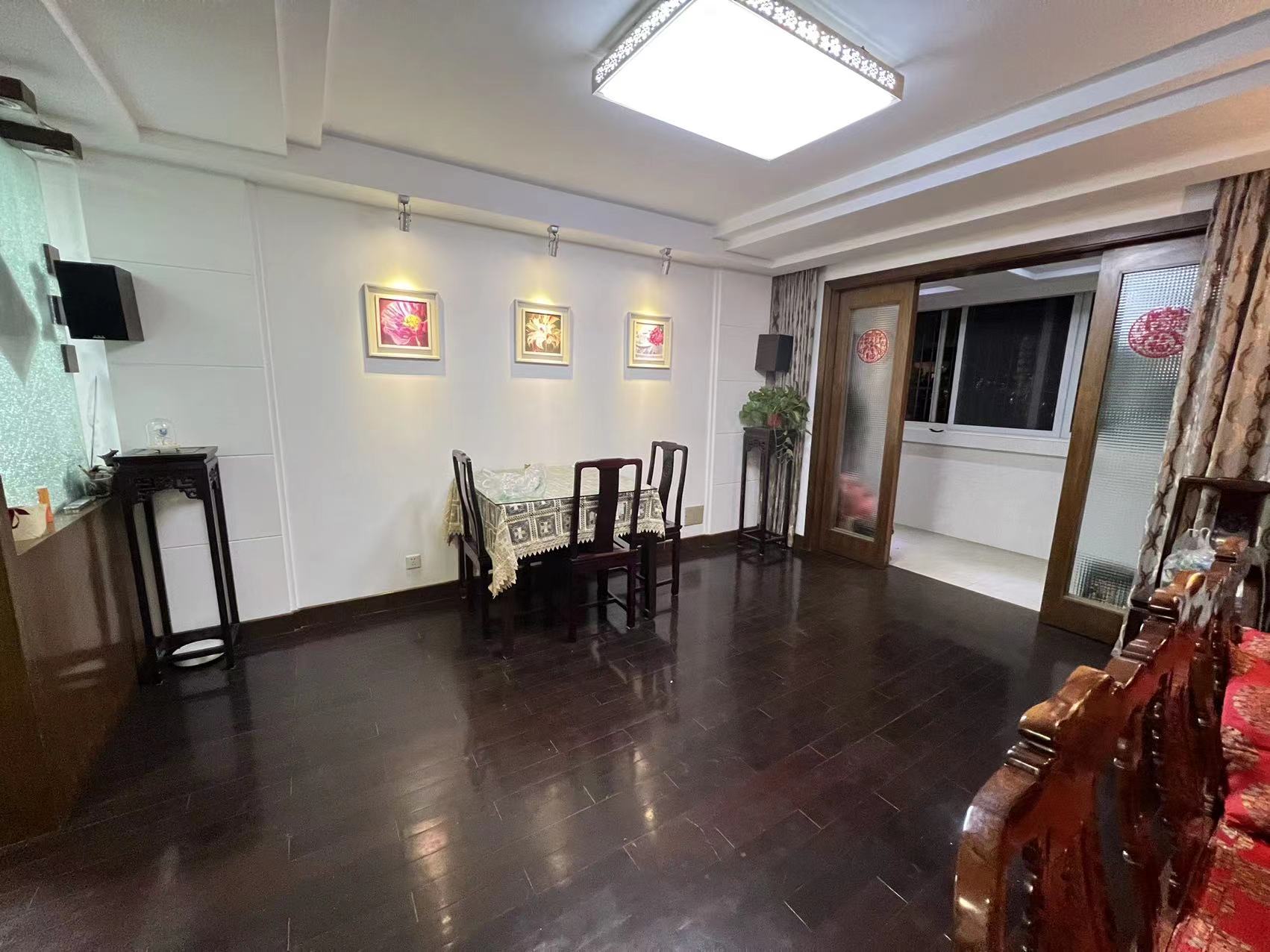 濠南路32号小区 4室2厅2卫 199m&sup2;
