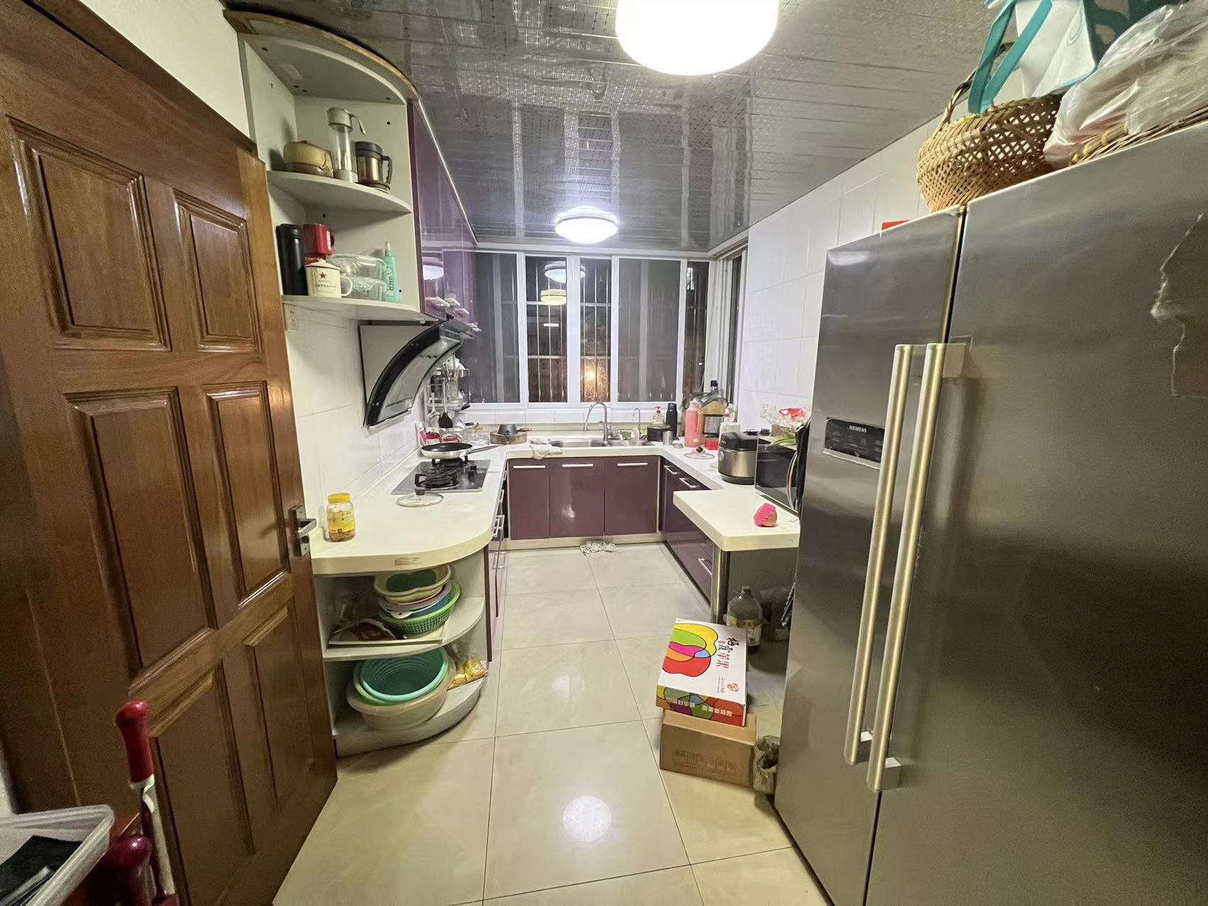濠南路32号小区 4室2厅2卫 199m&sup2;