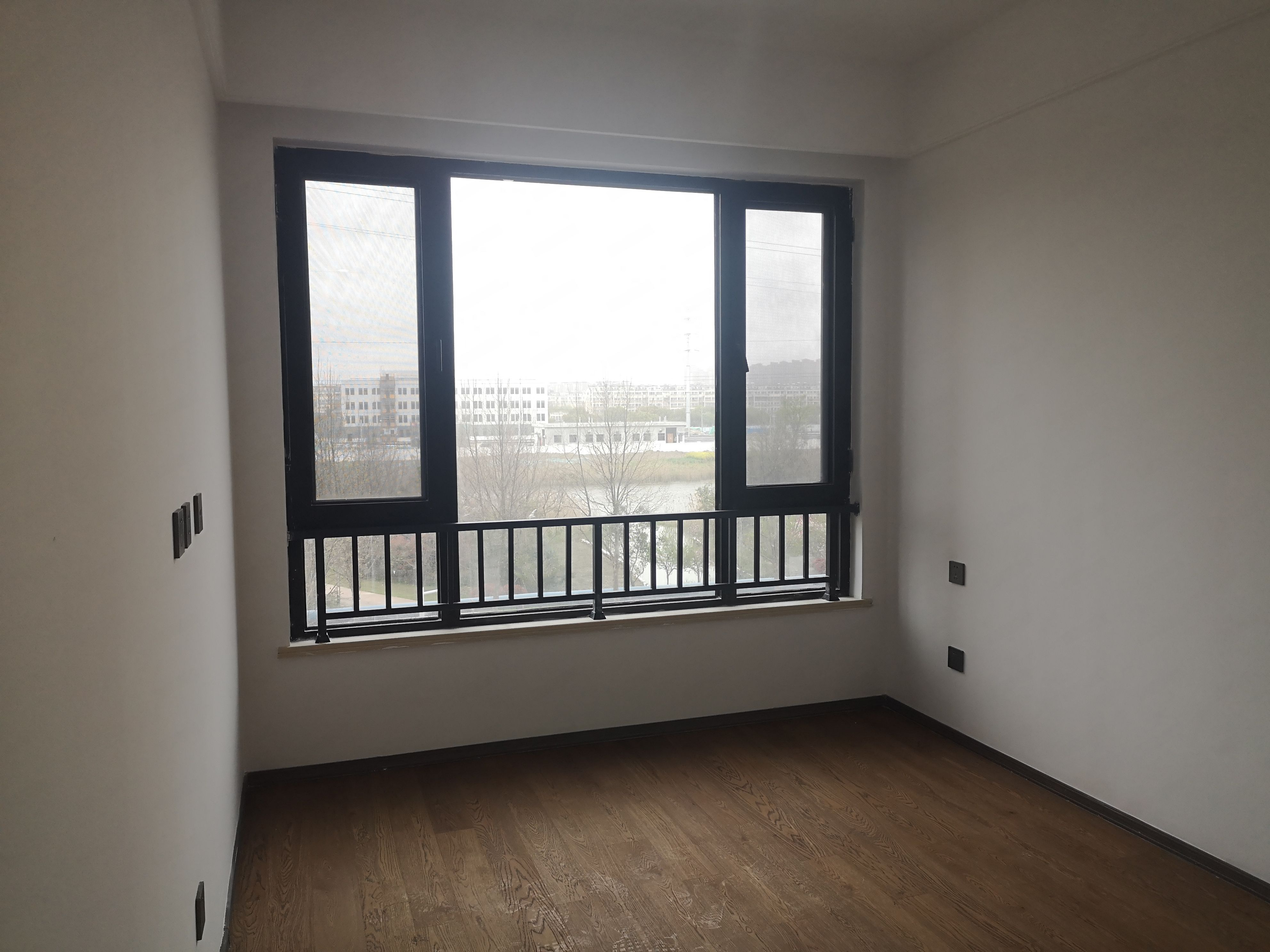 春风南岸东园 3室2厅2卫 123m&sup2;