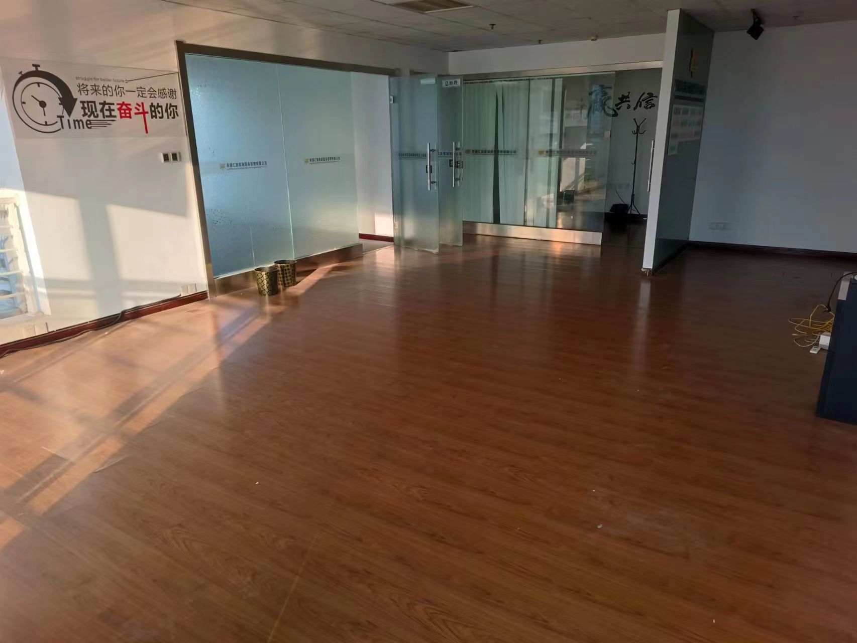 中南世纪城南区 1室1厅1卫 144.00m²