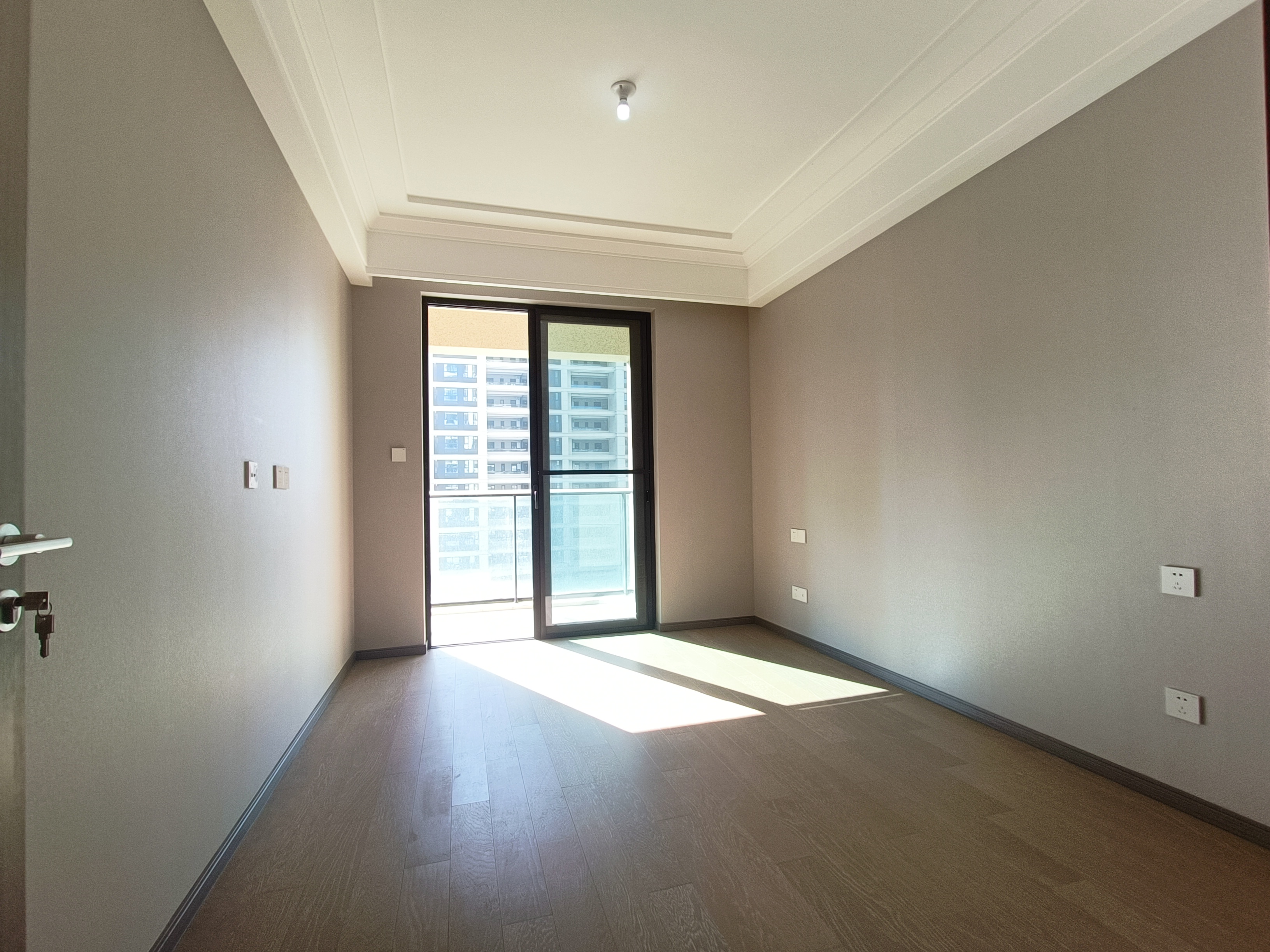 绿城&middot;诚园 3室2厅2卫 119m&sup2;