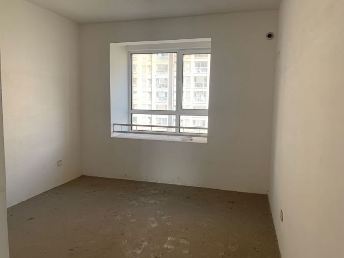 弘阳上城 3室2厅2卫 136m&sup2;