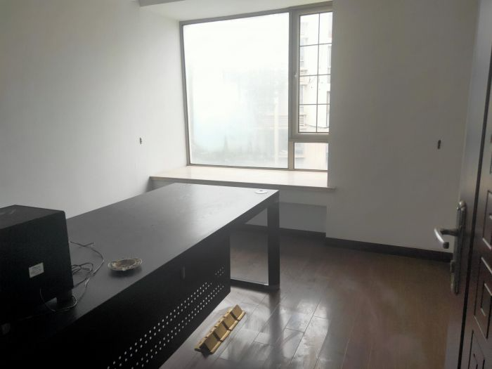 优山美地花园南区 3室2厅2卫 168m&sup2;