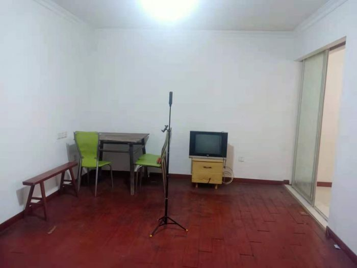 城山家园 2室2厅1卫 93.5m²