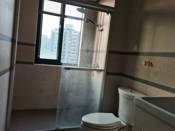 新城小区 1室0厅0卫 148.00m&sup2;