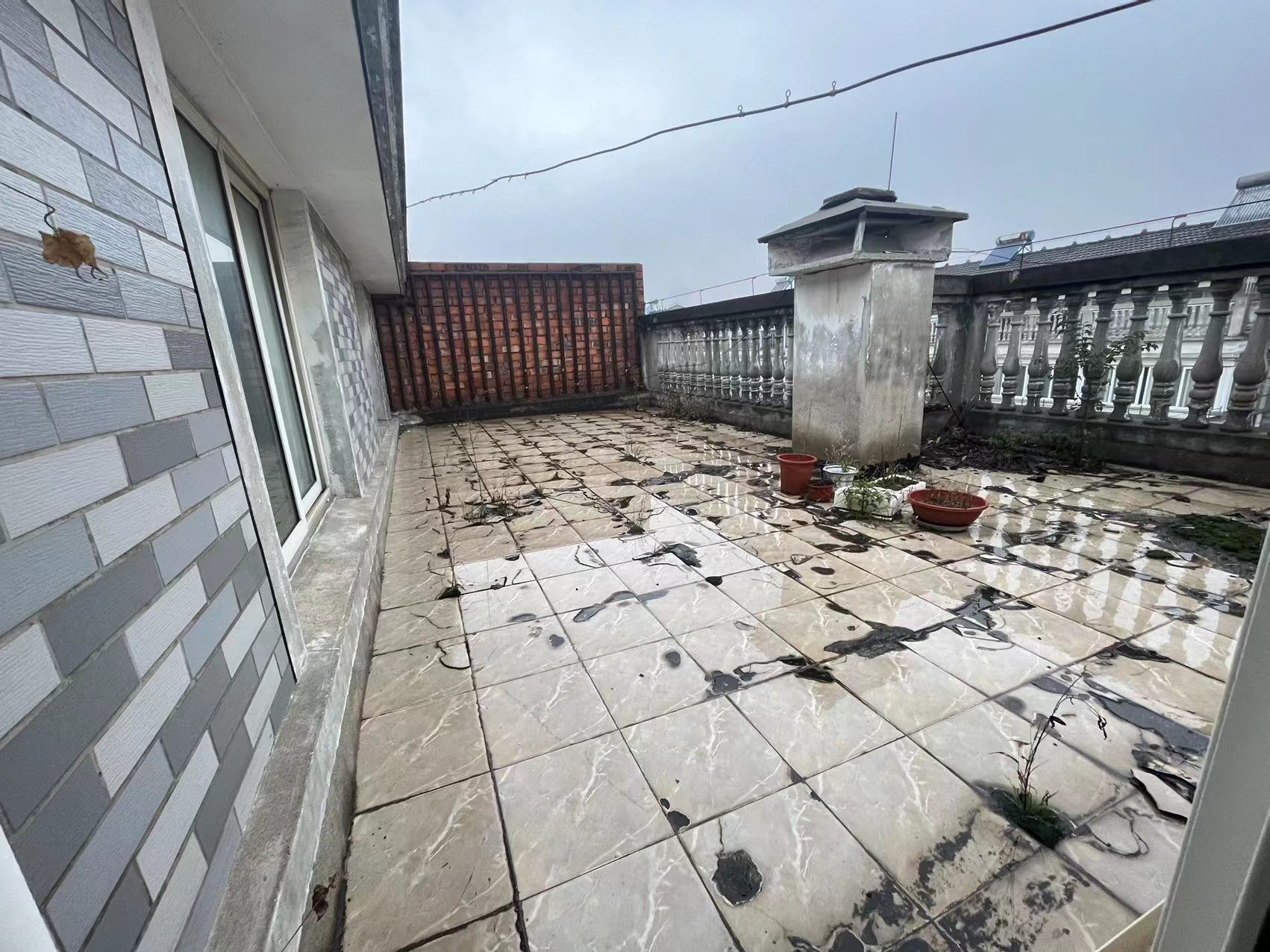 五山花苑 3室2厅1卫 138.00m&sup2;