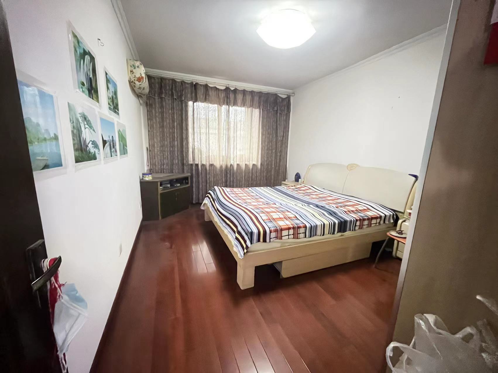 五山花苑 3室2厅1卫 138.00m&sup2;