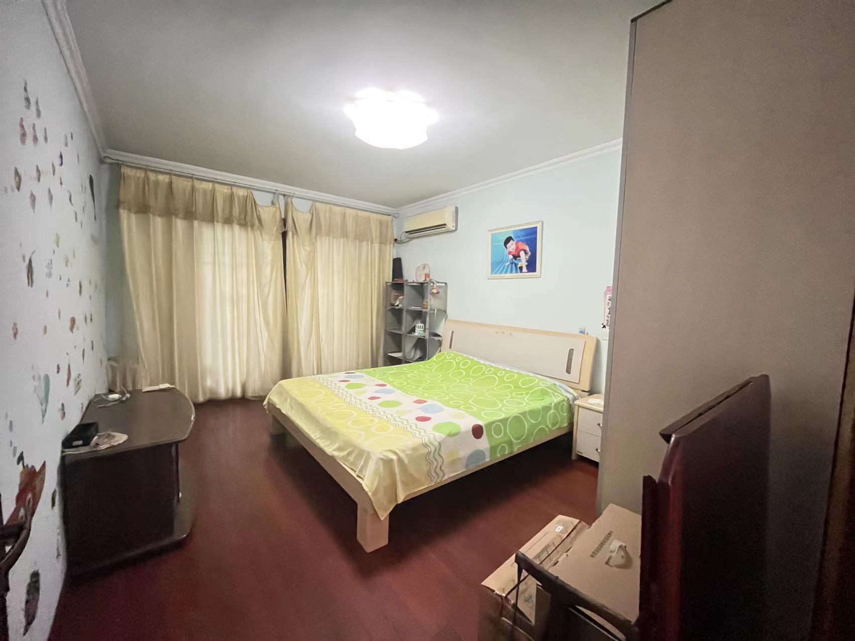 五山花苑 3室2厅1卫 138.00m&sup2;