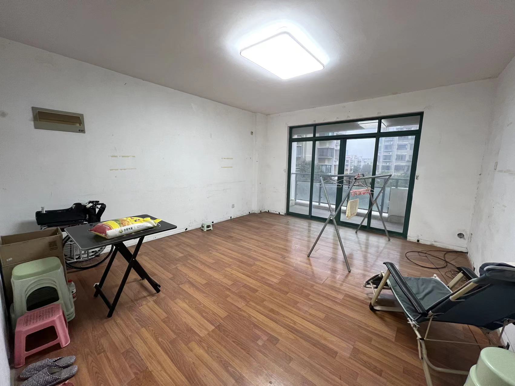 友谊家园 3室2厅1卫 156m&sup2;