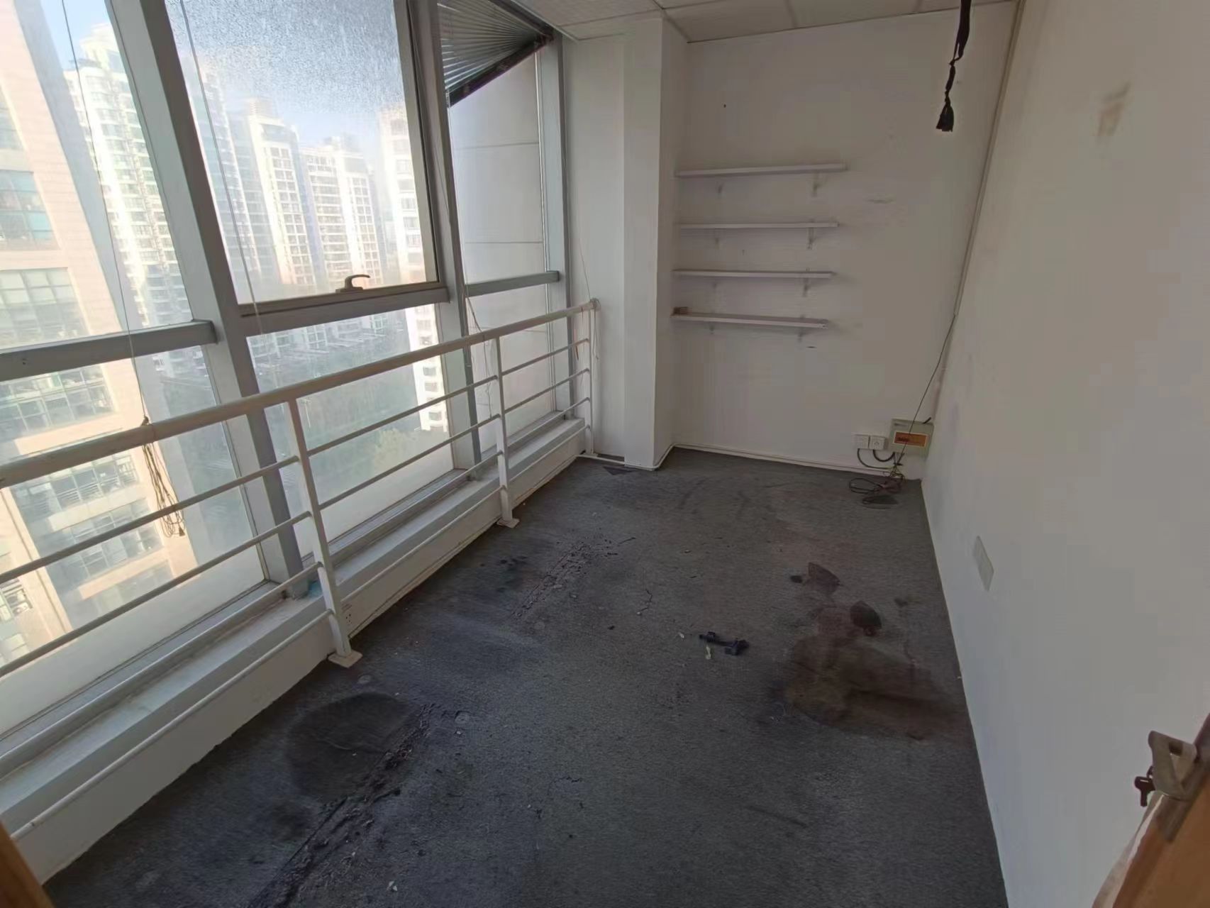 中南世纪城南区 1室1厅1卫 150m&sup2;
