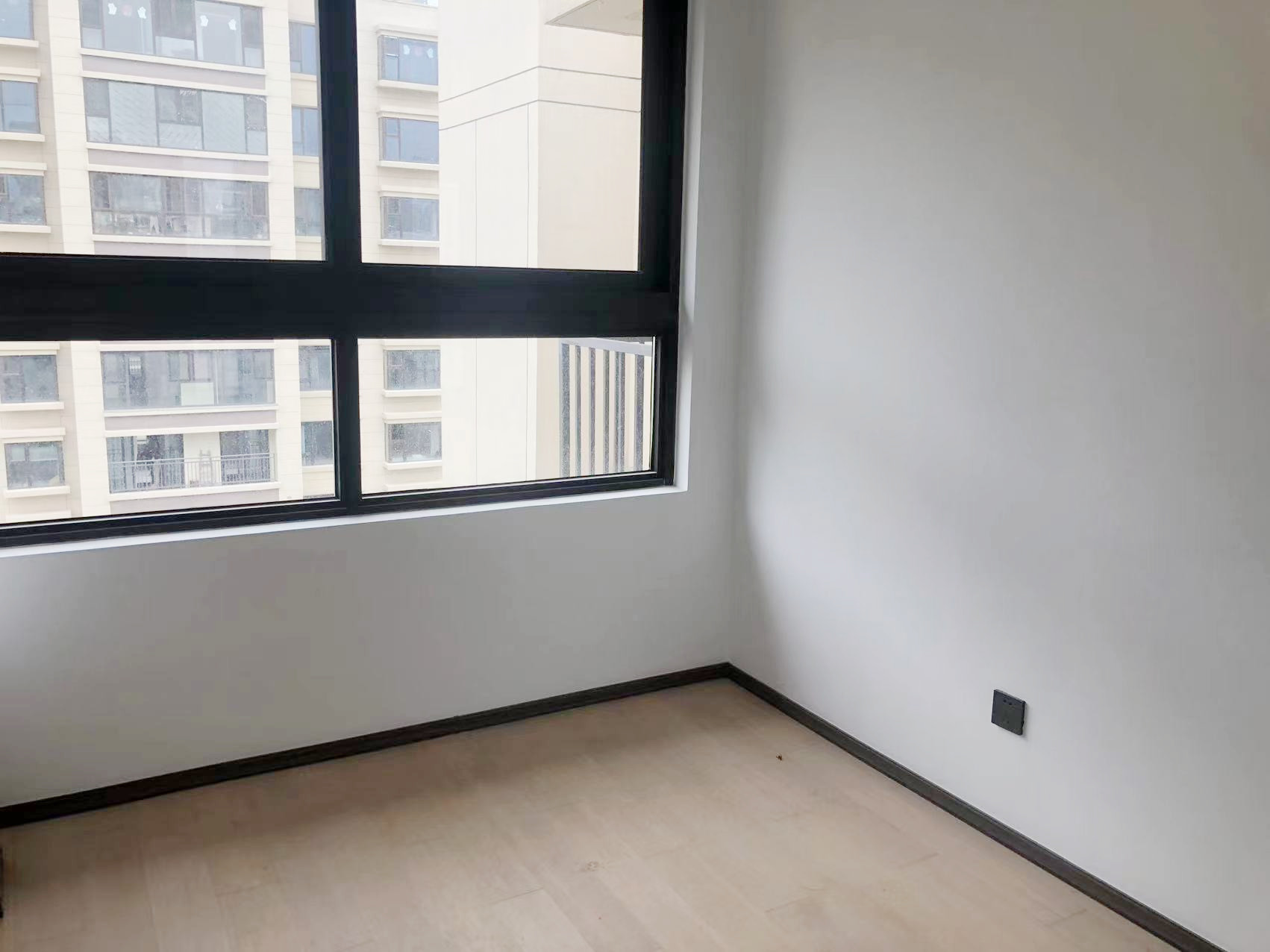 春风南岸西园 4室2厅3卫 167m&sup2;