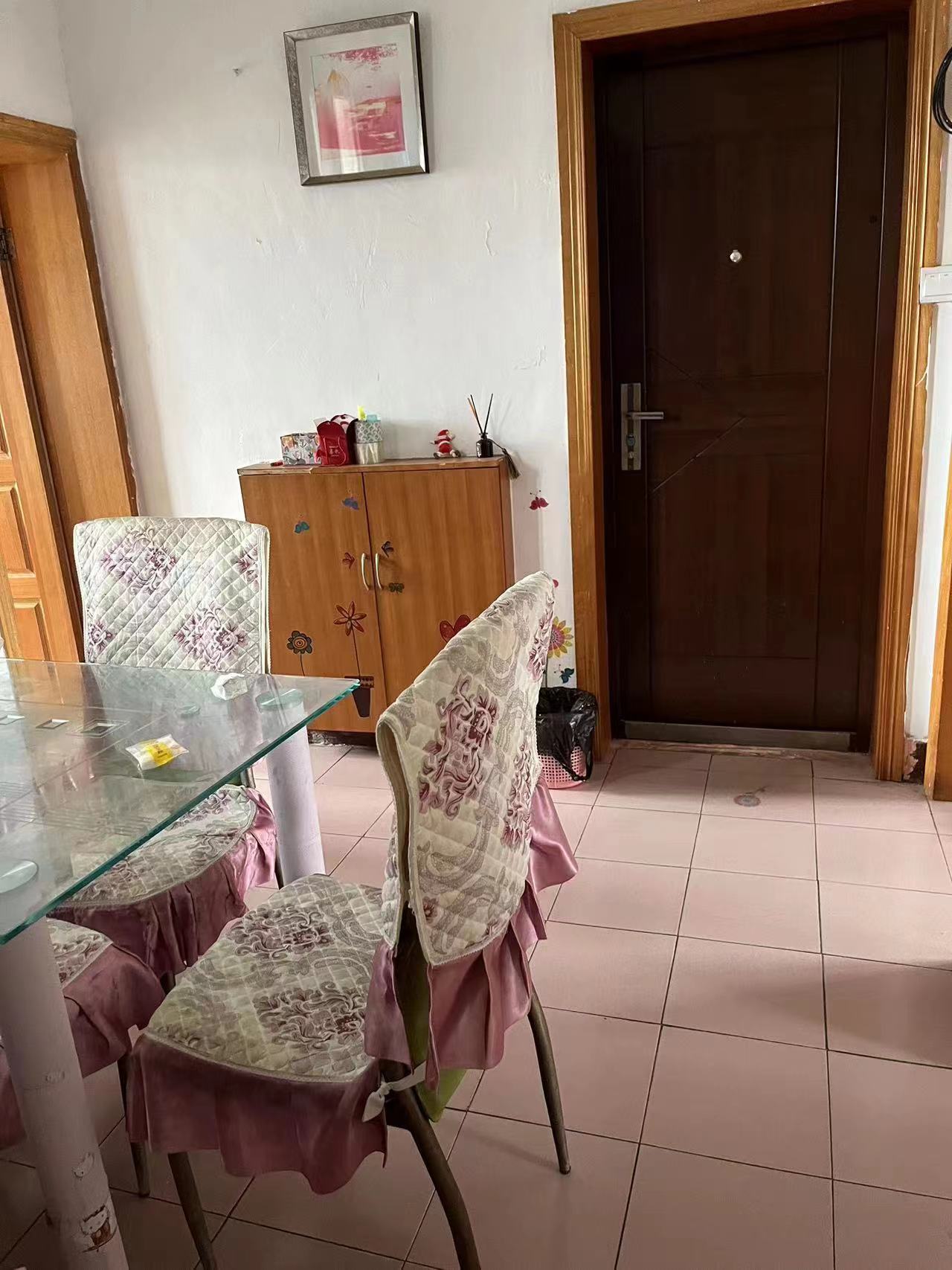 花园角 2室1厅1卫 61m&sup2;