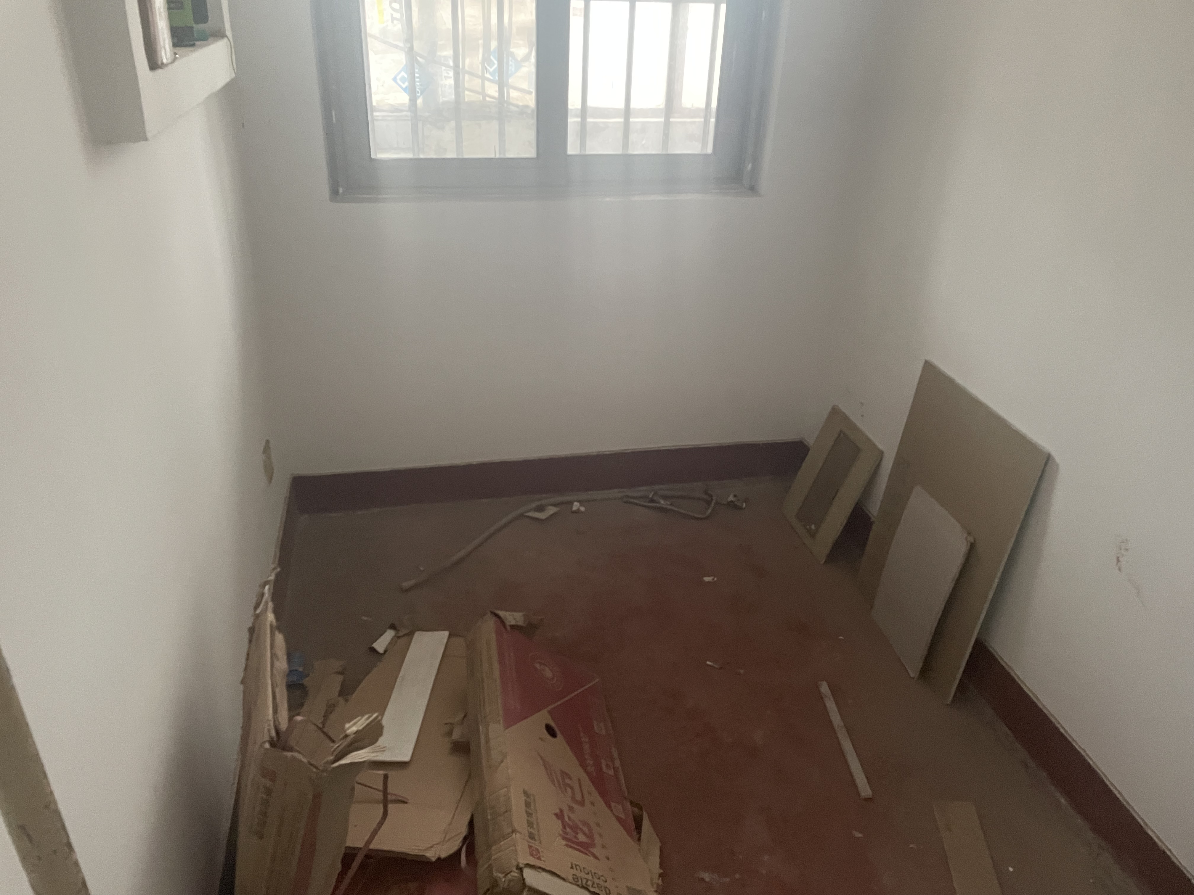 莘园路44号 1室1厅1卫 43m&sup2;