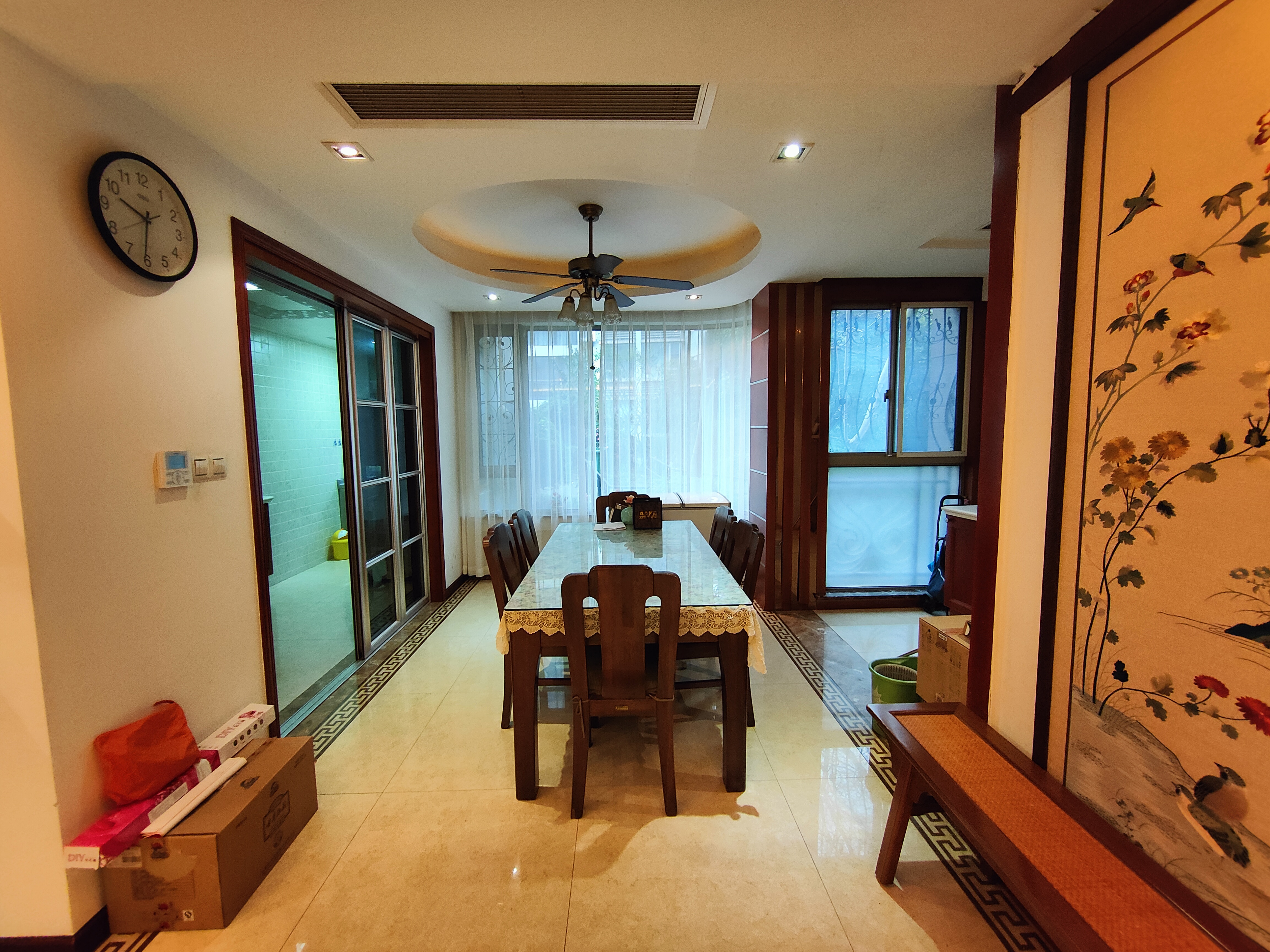 优山美地花园南区 3室2厅2卫 192.00m&sup2;