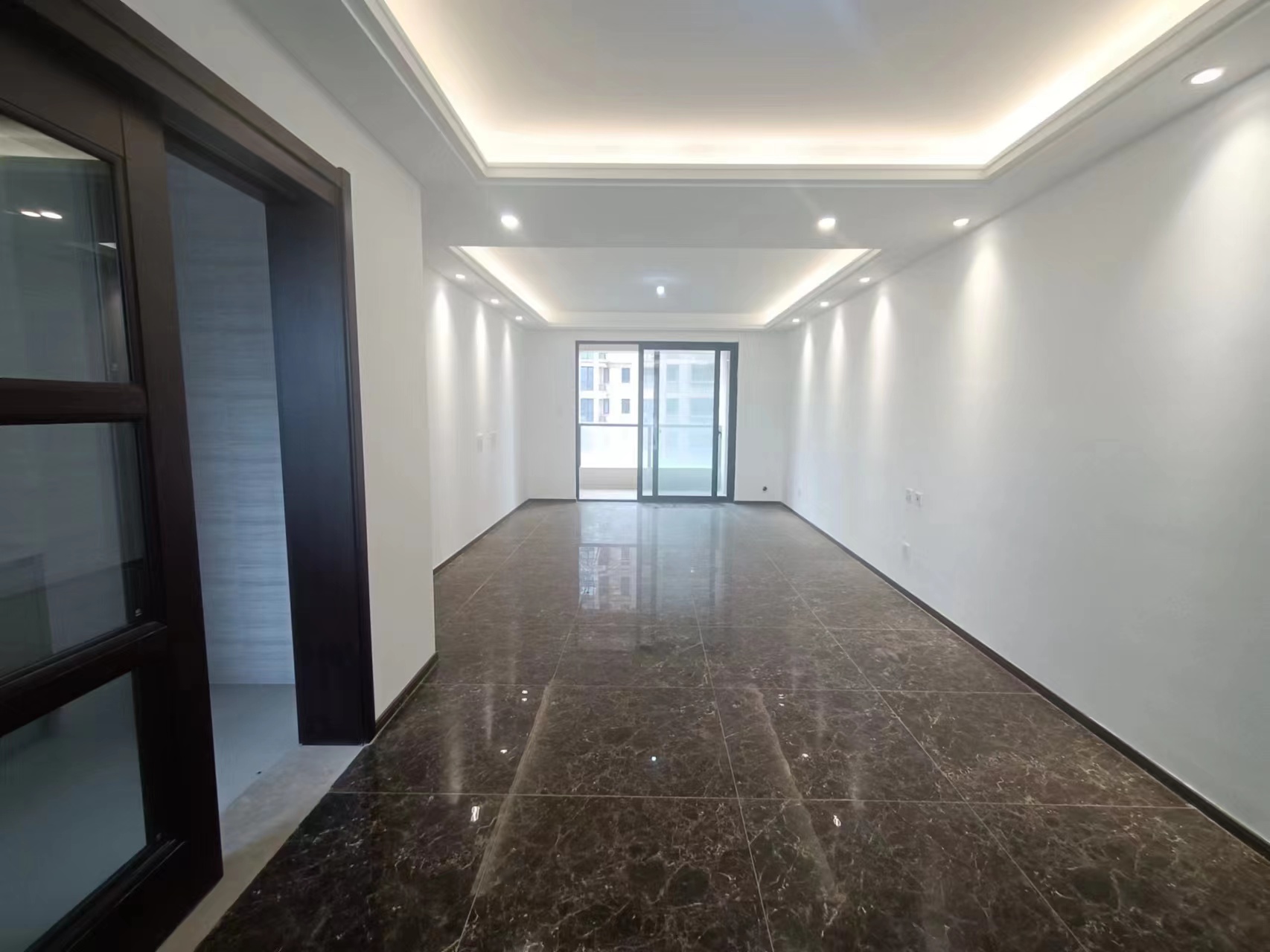 云樾东方 3室2厅2卫 125m²