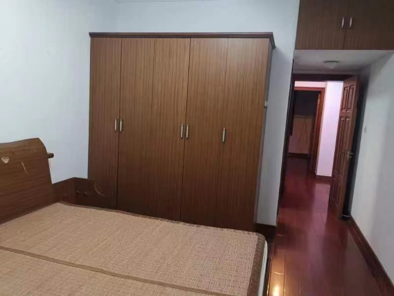 华德天赐园 4室2厅2卫 146.73m&sup2;