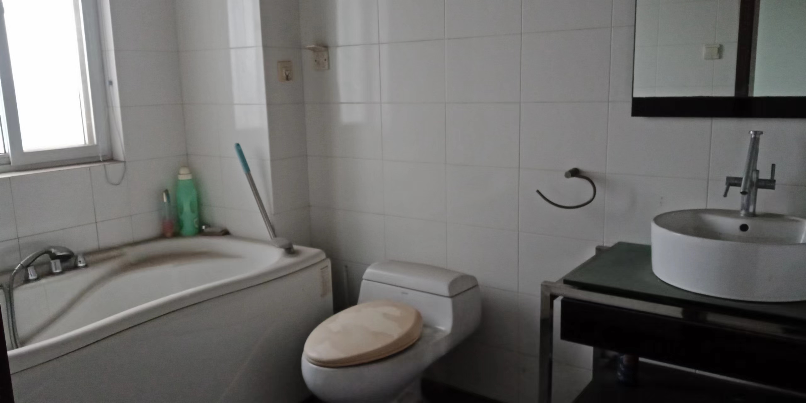 南方大厦 4室2厅2卫 171.38m&sup2;