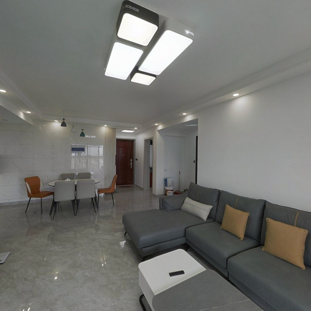 中海碧林湾 4室2厅2卫 128.42m&sup2;