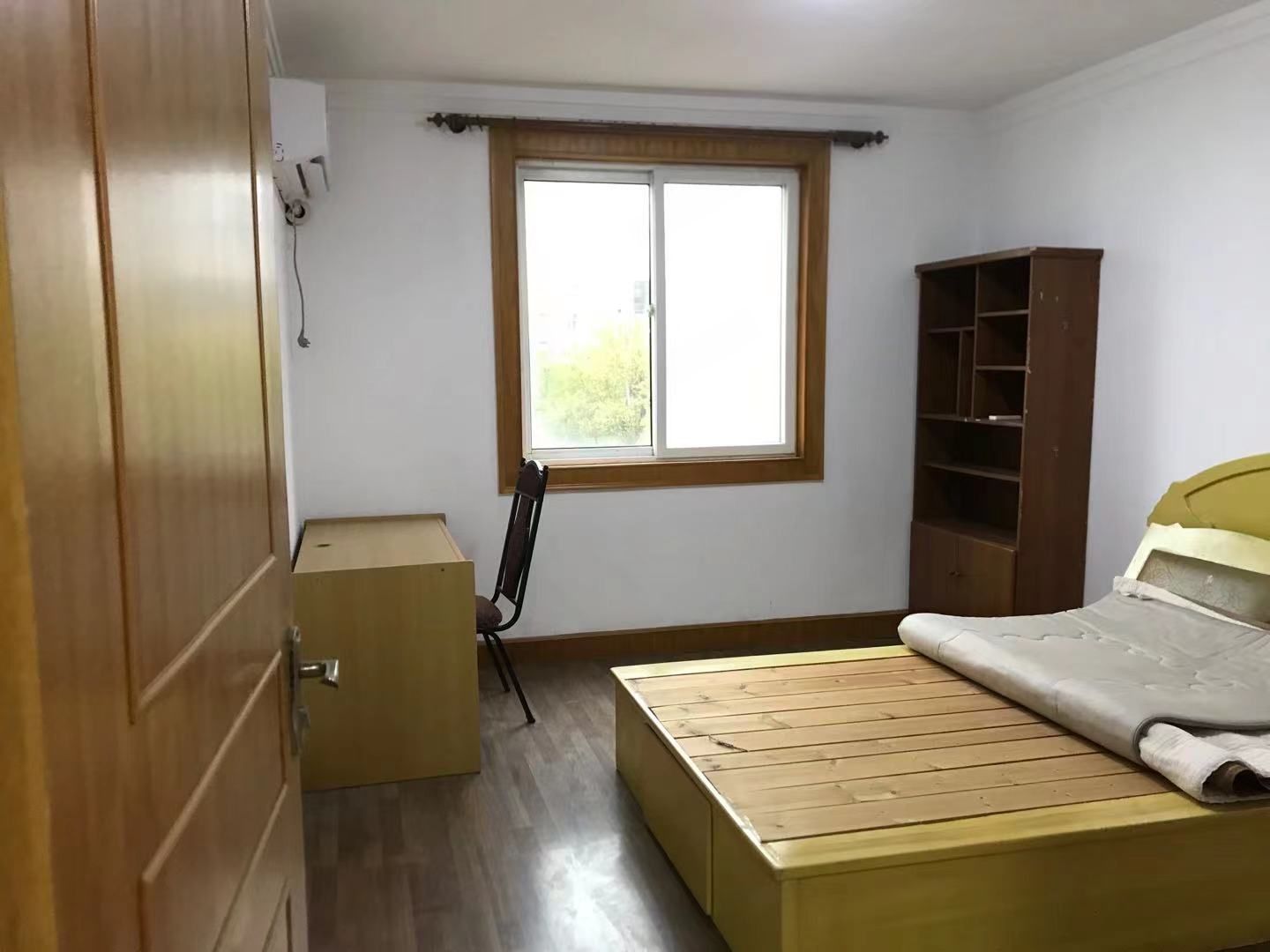 白家园 2室1厅1卫 81m&sup2;