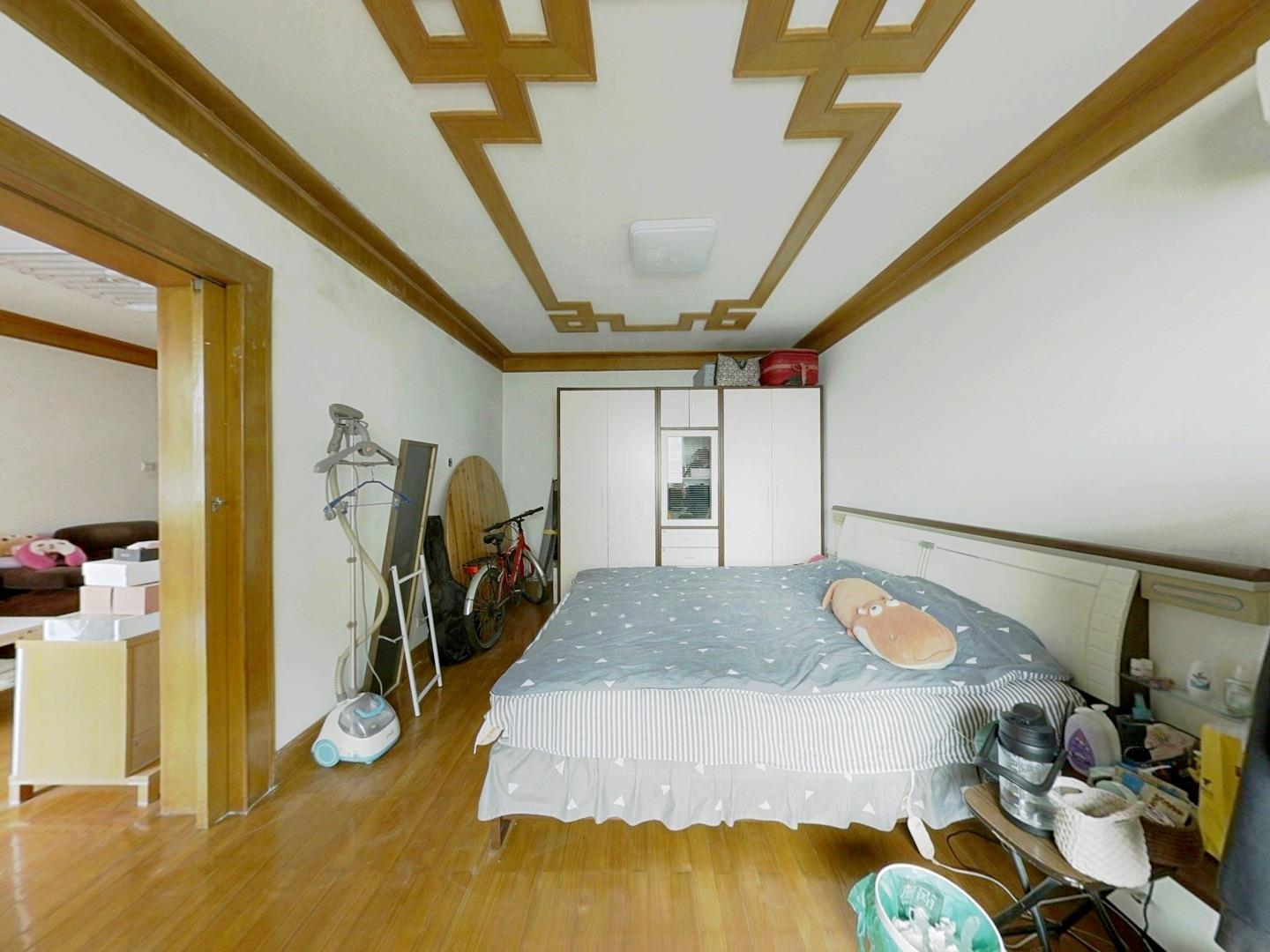 恒成楼 4室2厅2卫 98m&sup2;