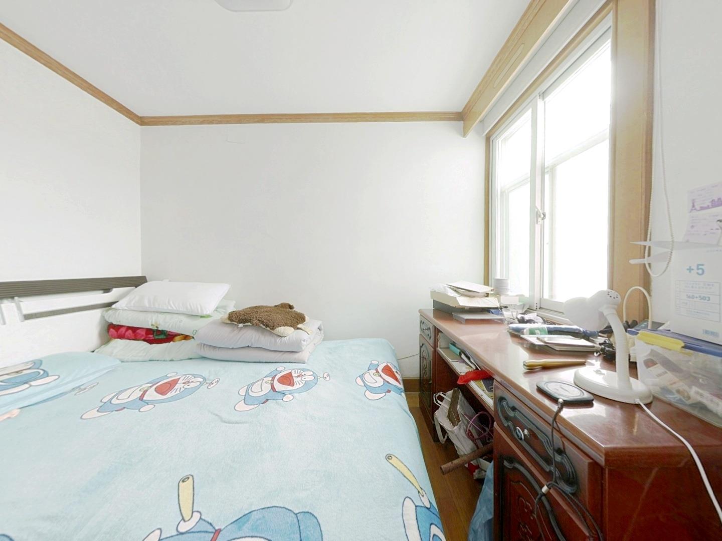 恒成楼 4室2厅2卫 98m&sup2;