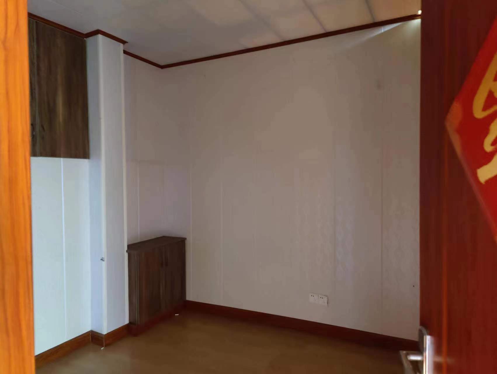 景华城 2室0厅2卫 65m&sup2;