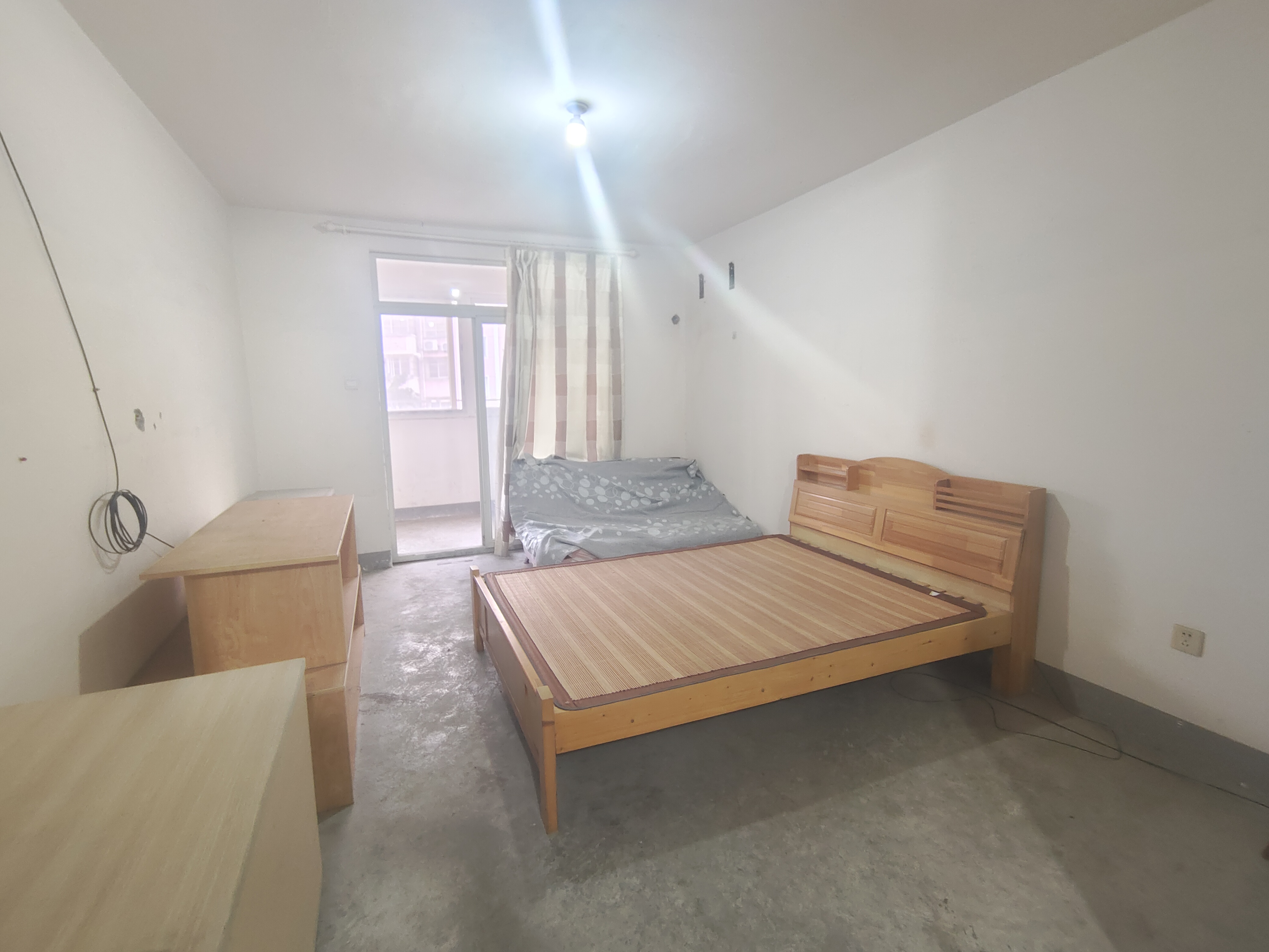 怡园北村北区 2室1厅1卫 98m&sup2;