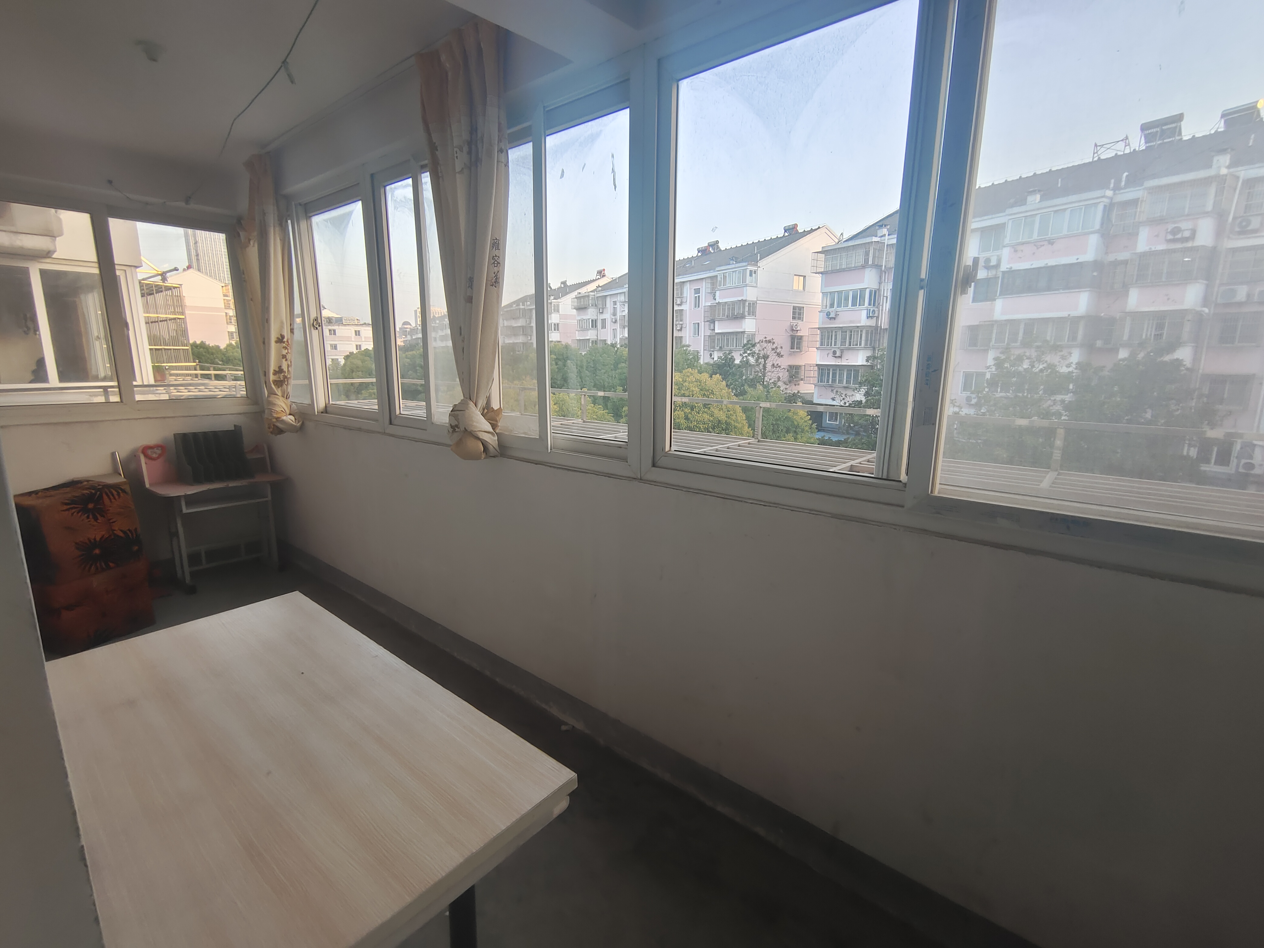 怡园北村北区 2室1厅1卫 98m&sup2;