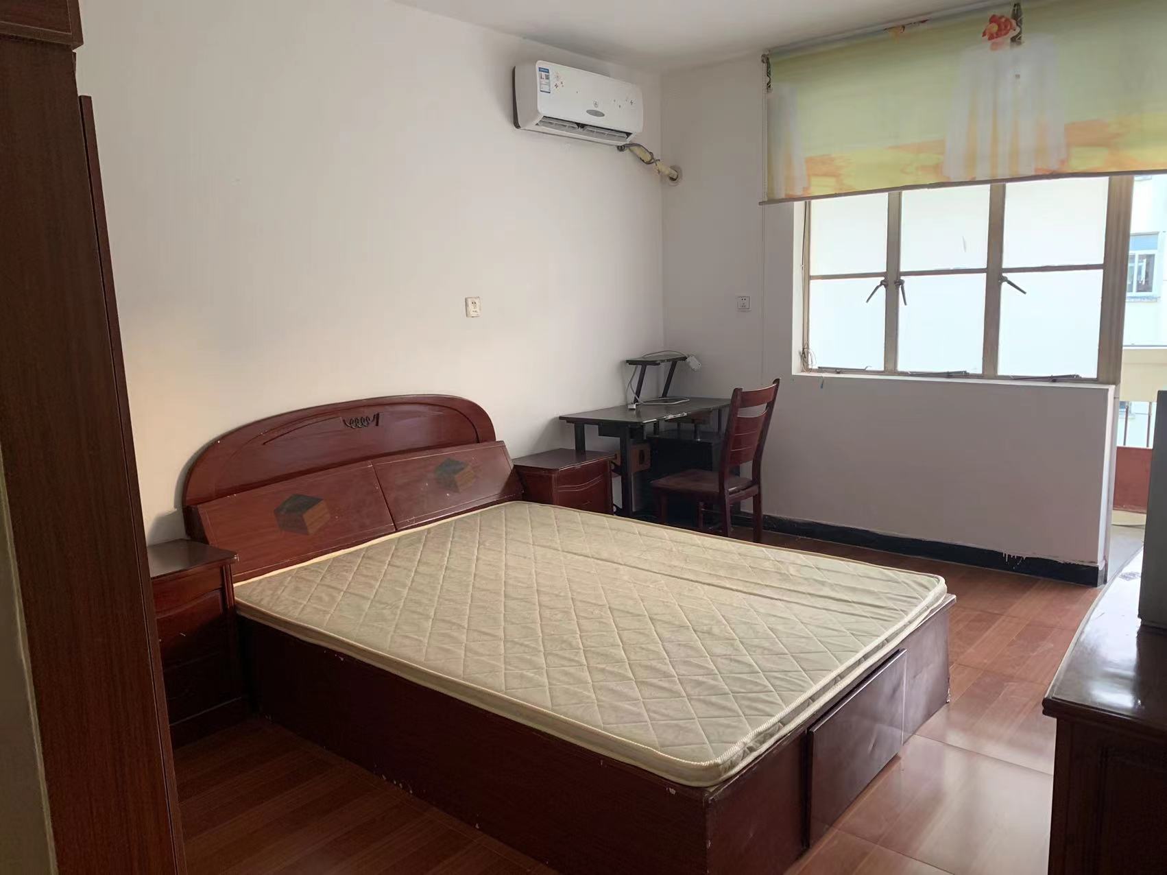 民主新村 2室1厅1卫 65m&sup2;