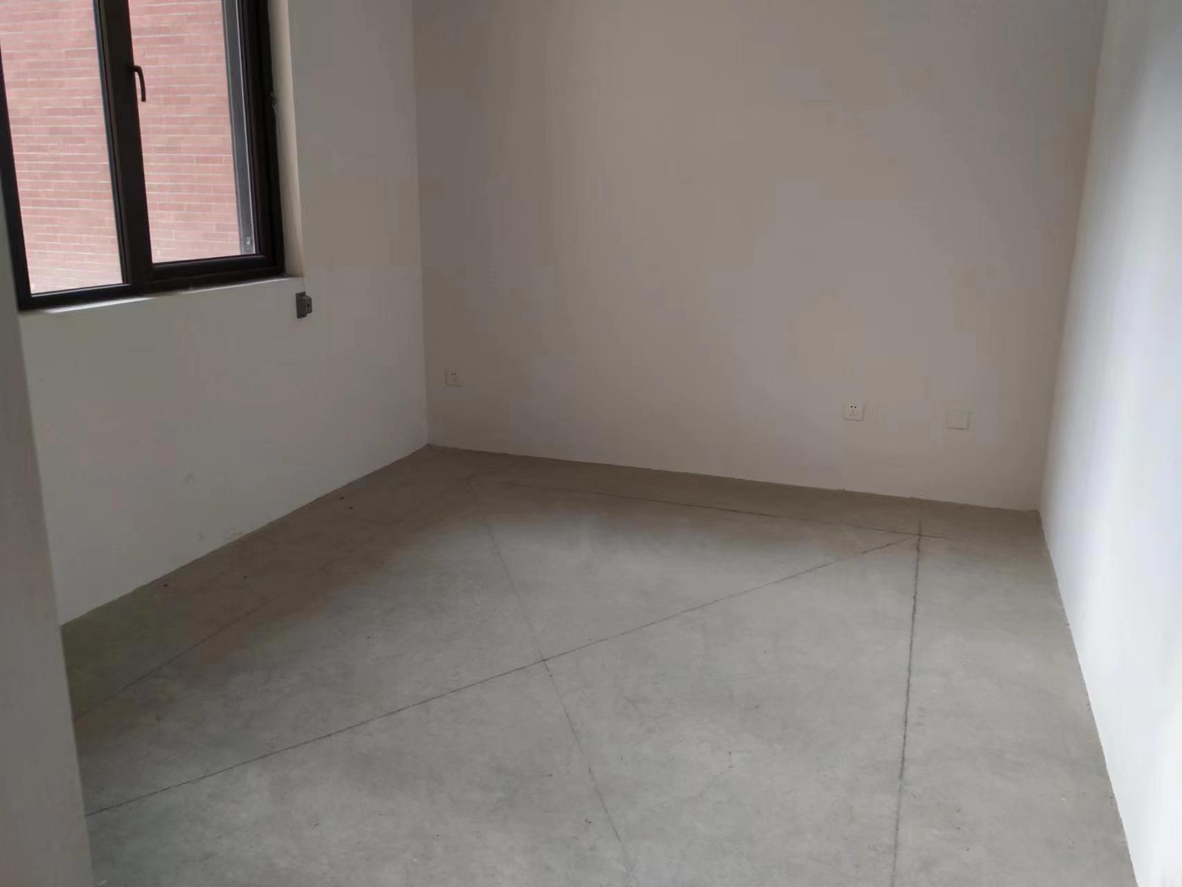 星湖郡 5室2厅3卫 244.92m&sup2;