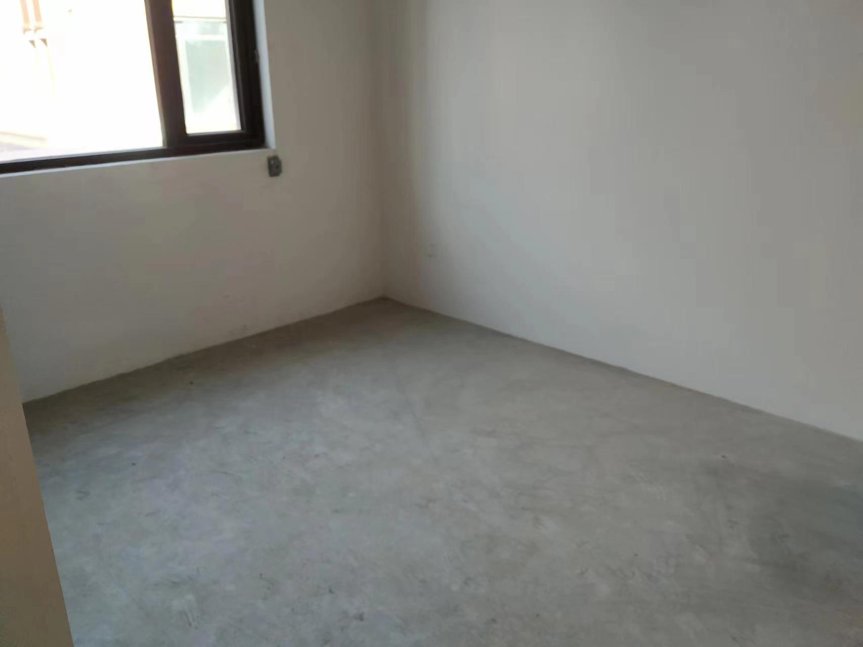 星湖郡 5室2厅3卫 244.92m&sup2;