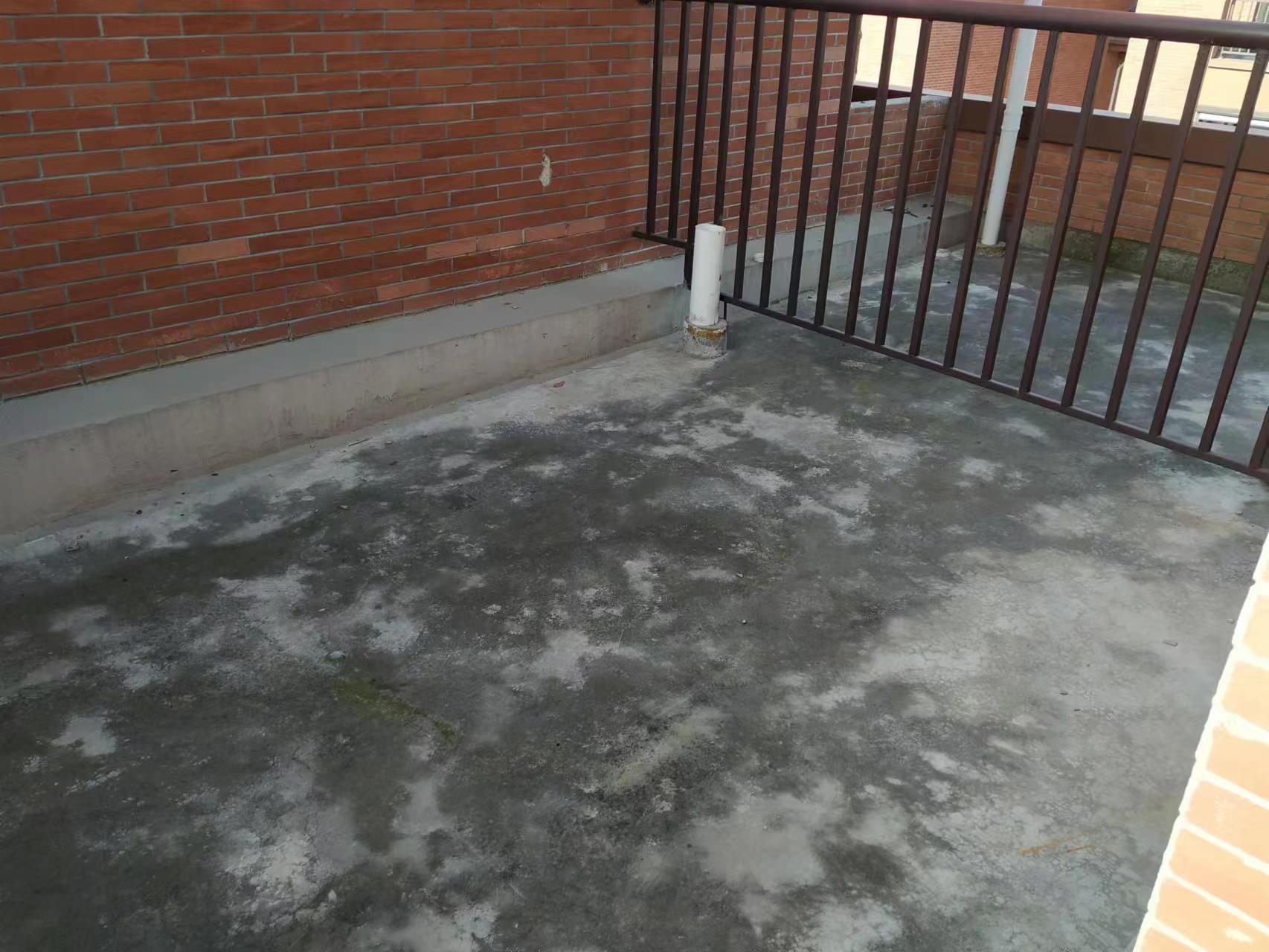 星湖郡 5室2厅3卫 244.92m&sup2;
