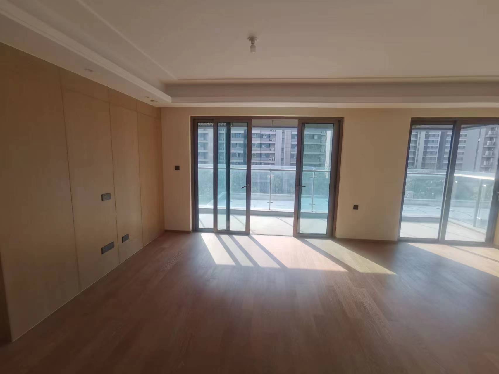 仁恒公园世纪 3室1厅2卫 156.00m&sup2;