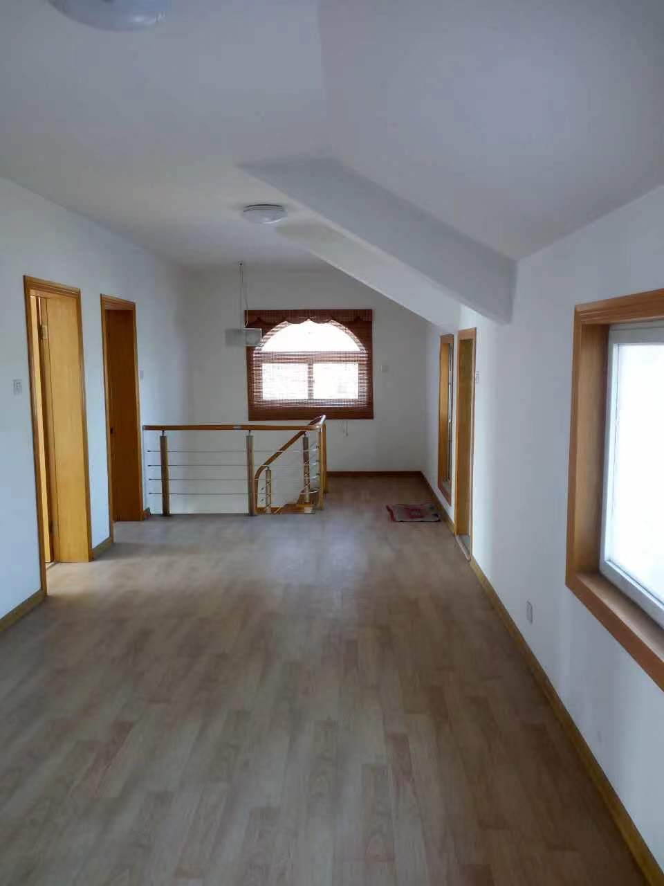 同顺苑 6室3厅2卫 231m²
