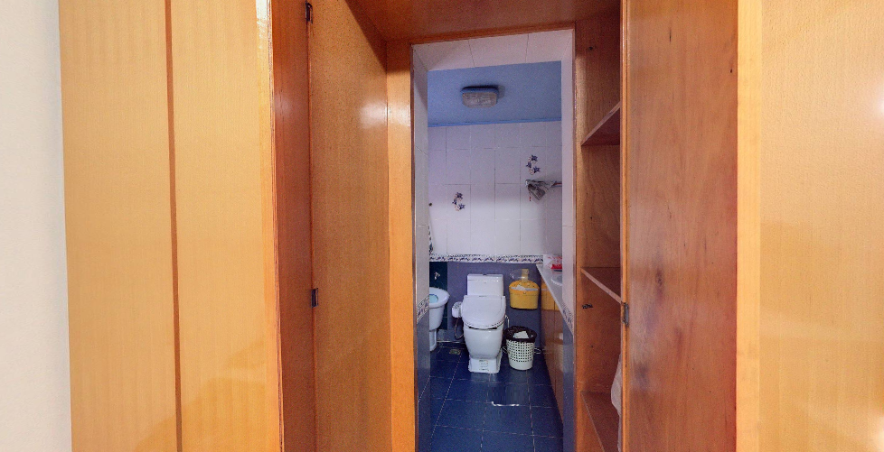 金桥园 3室2厅2卫 135m&sup2;