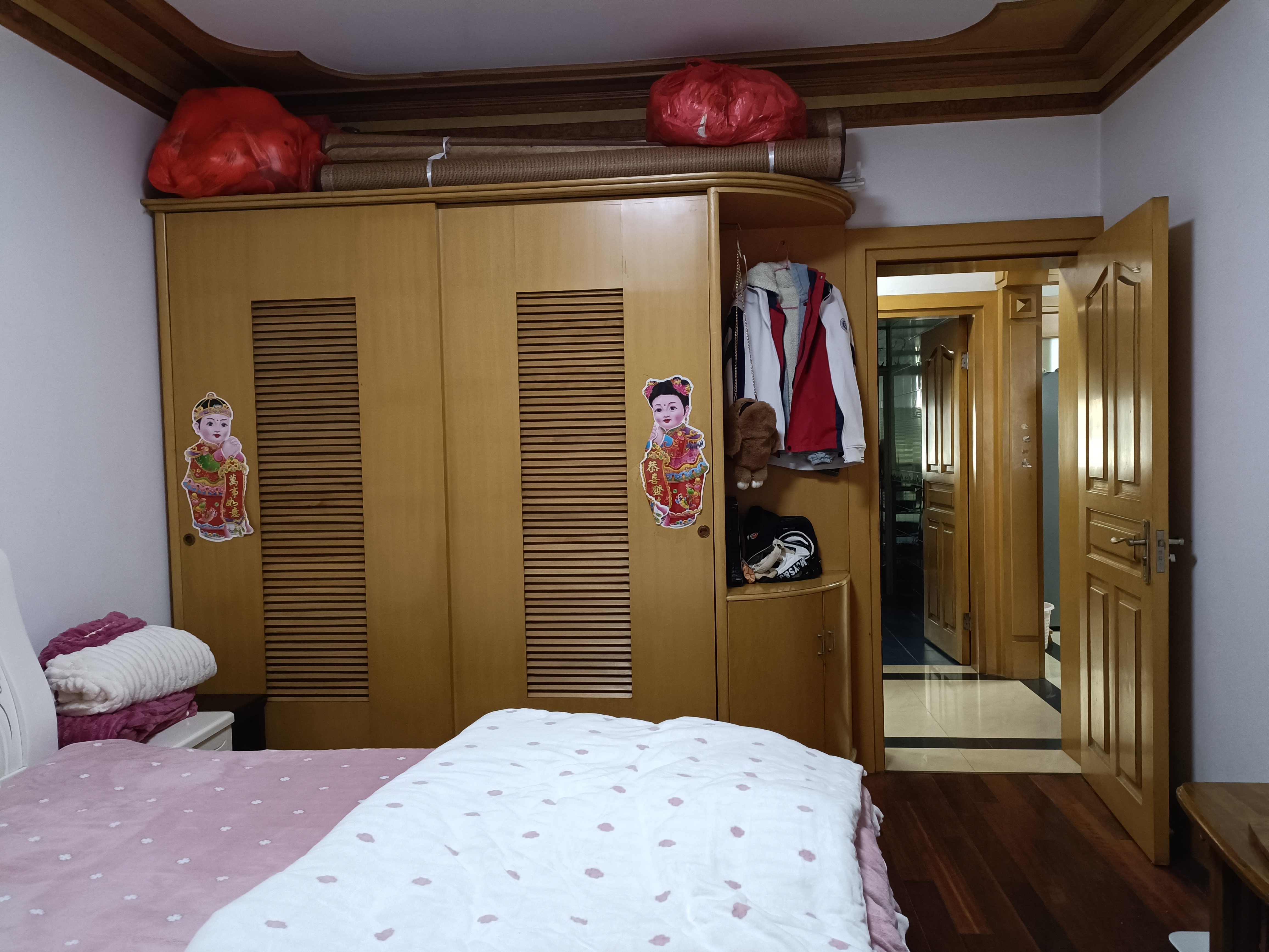 富民花苑 3室2厅2卫 141m&sup2;