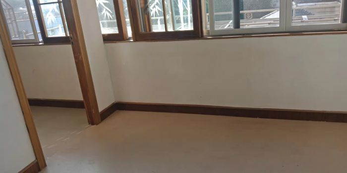 新海通花园 3室2厅2卫 168m²